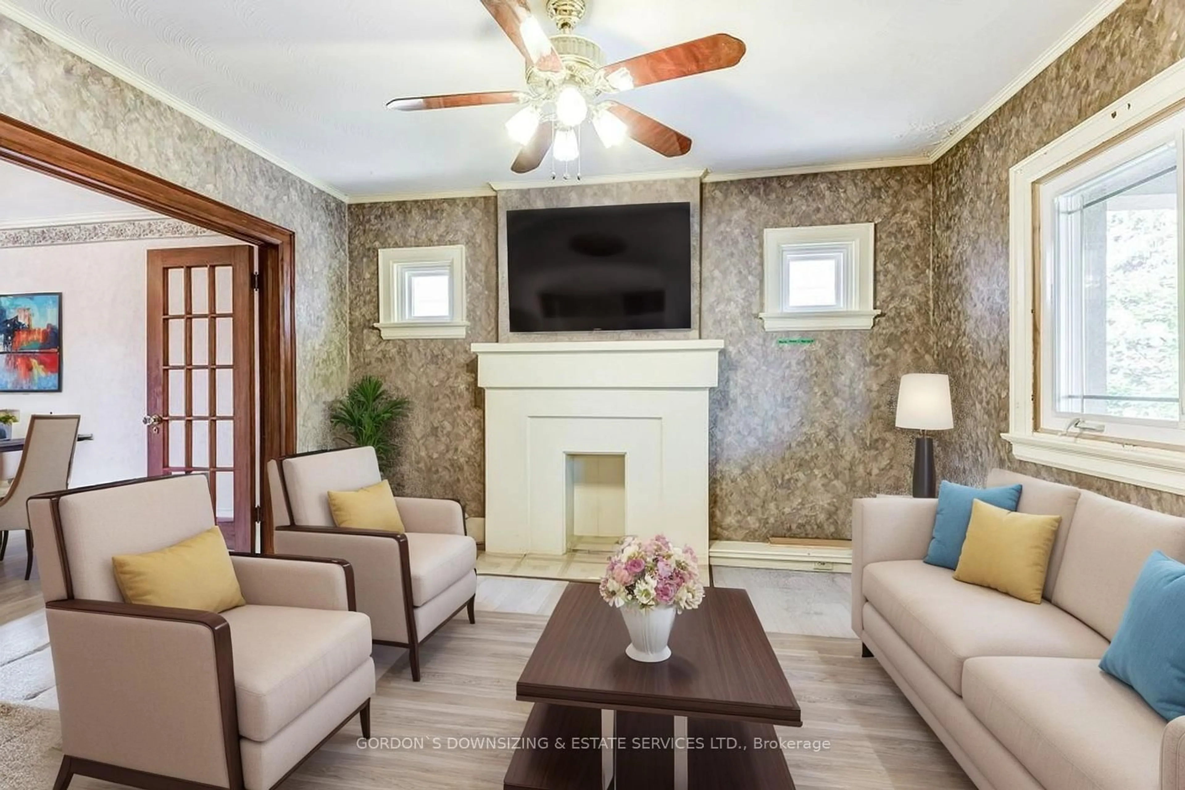 Living room with furniture, unknown for 335 Blackthorn Ave, Toronto Ontario M6M 3B8