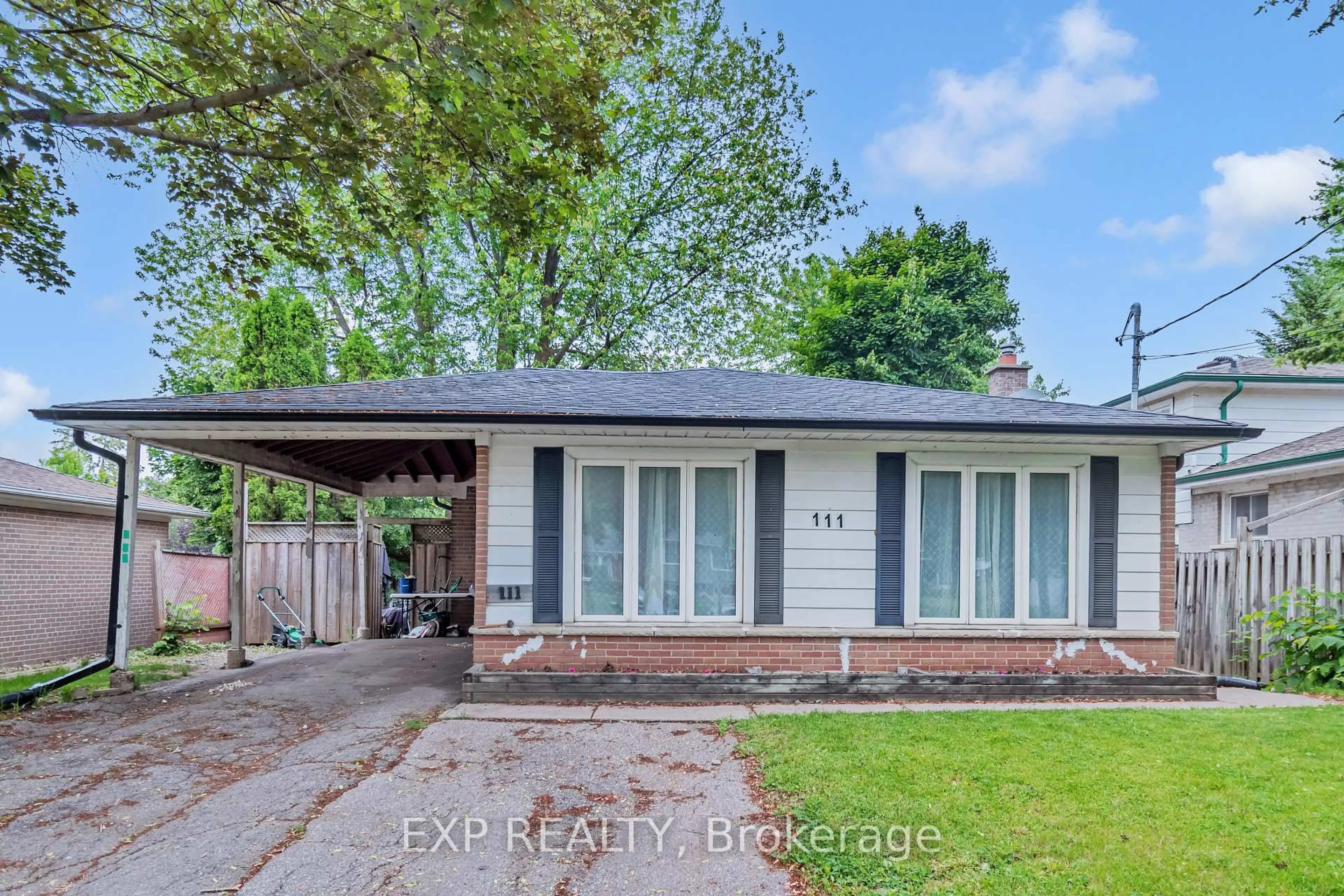 Home with brick exterior material, street for 111 Mountainview Rd, Halton Hills Ontario L7G 4K2
