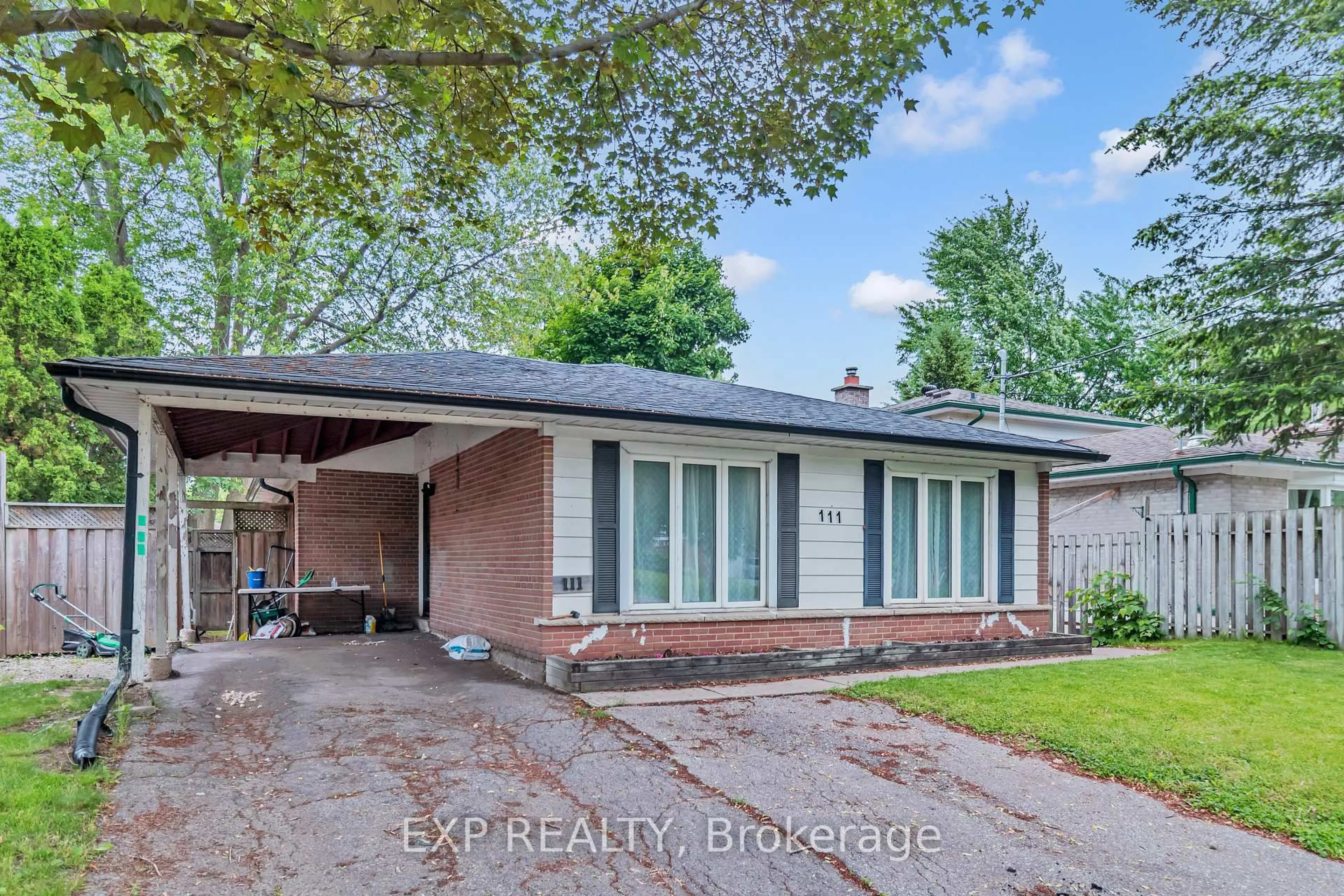 Home with brick exterior material, street for 111 Mountainview Rd, Halton Hills Ontario L7G 4K2