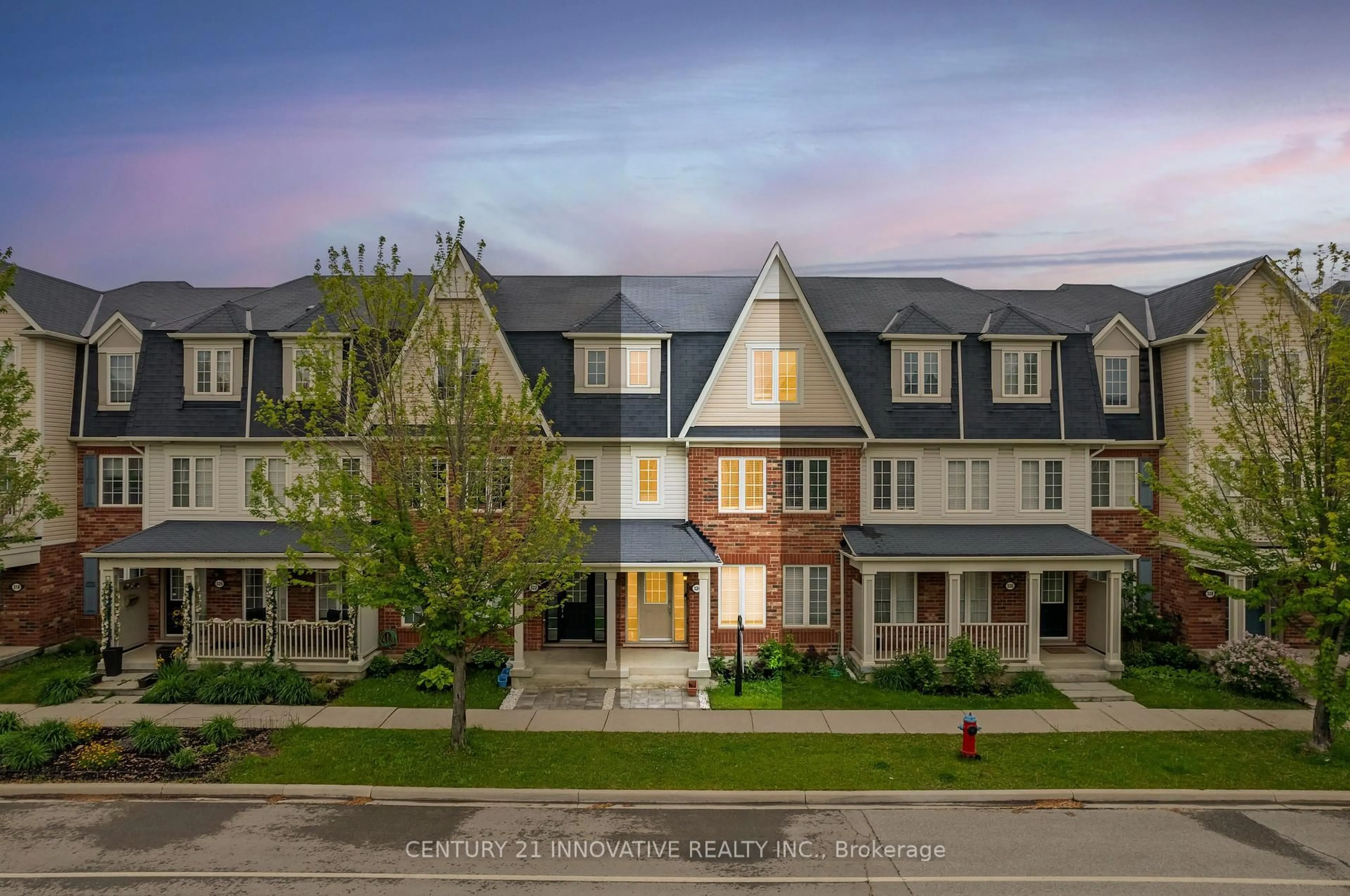 A pic from outside/outdoor area/front of a property/back of a property/a pic from drone, street for 324 Dymott Ave, Milton Ontario L9T 7T3