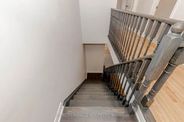 Additional property image - 1015 Job Cres