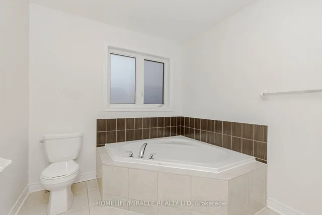 Additional property image - 1015 Job Cres