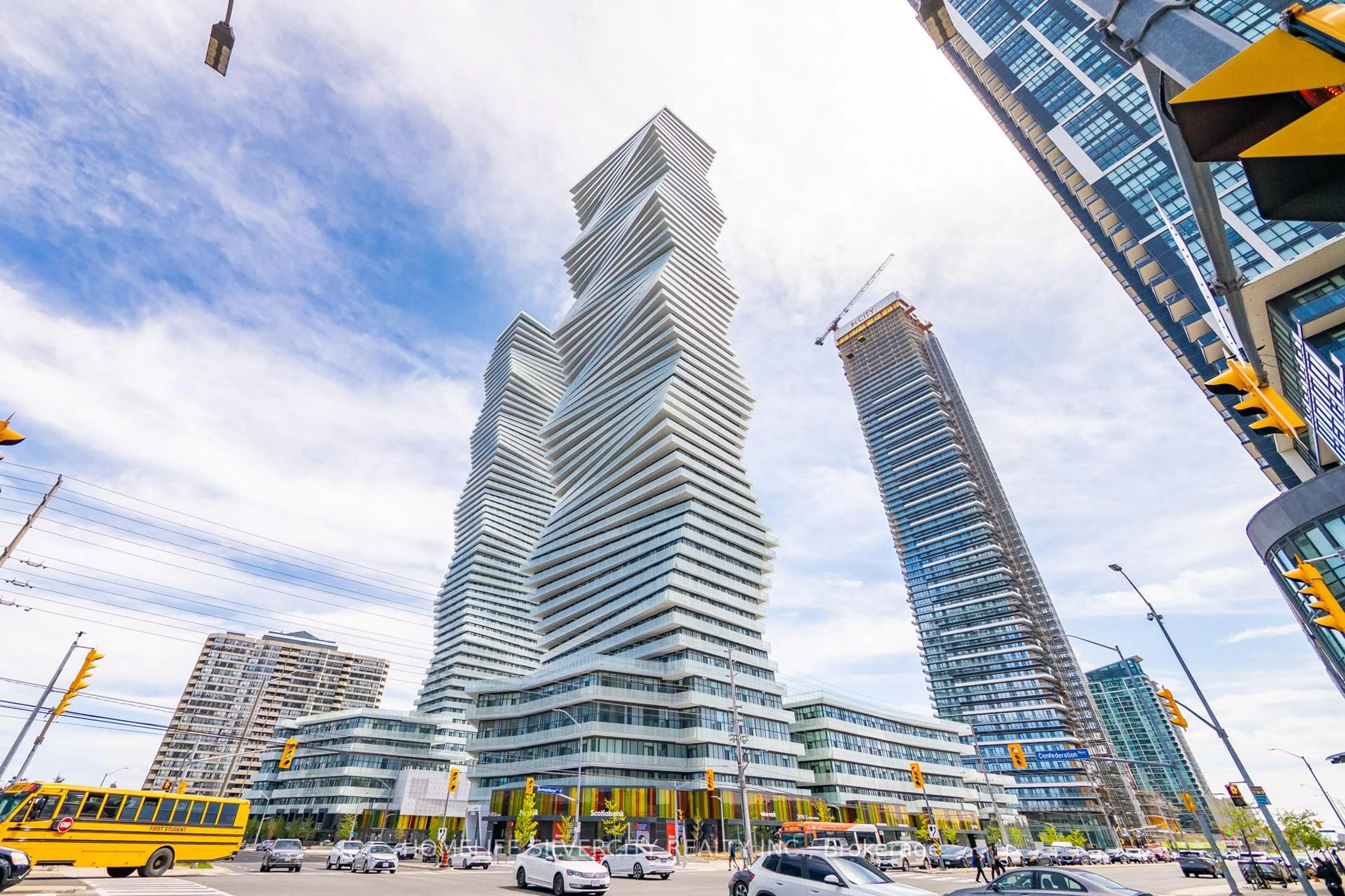 Unknown for 3900 Confederation Pkwy #4604, Mississauga Ontario L5B 0M3