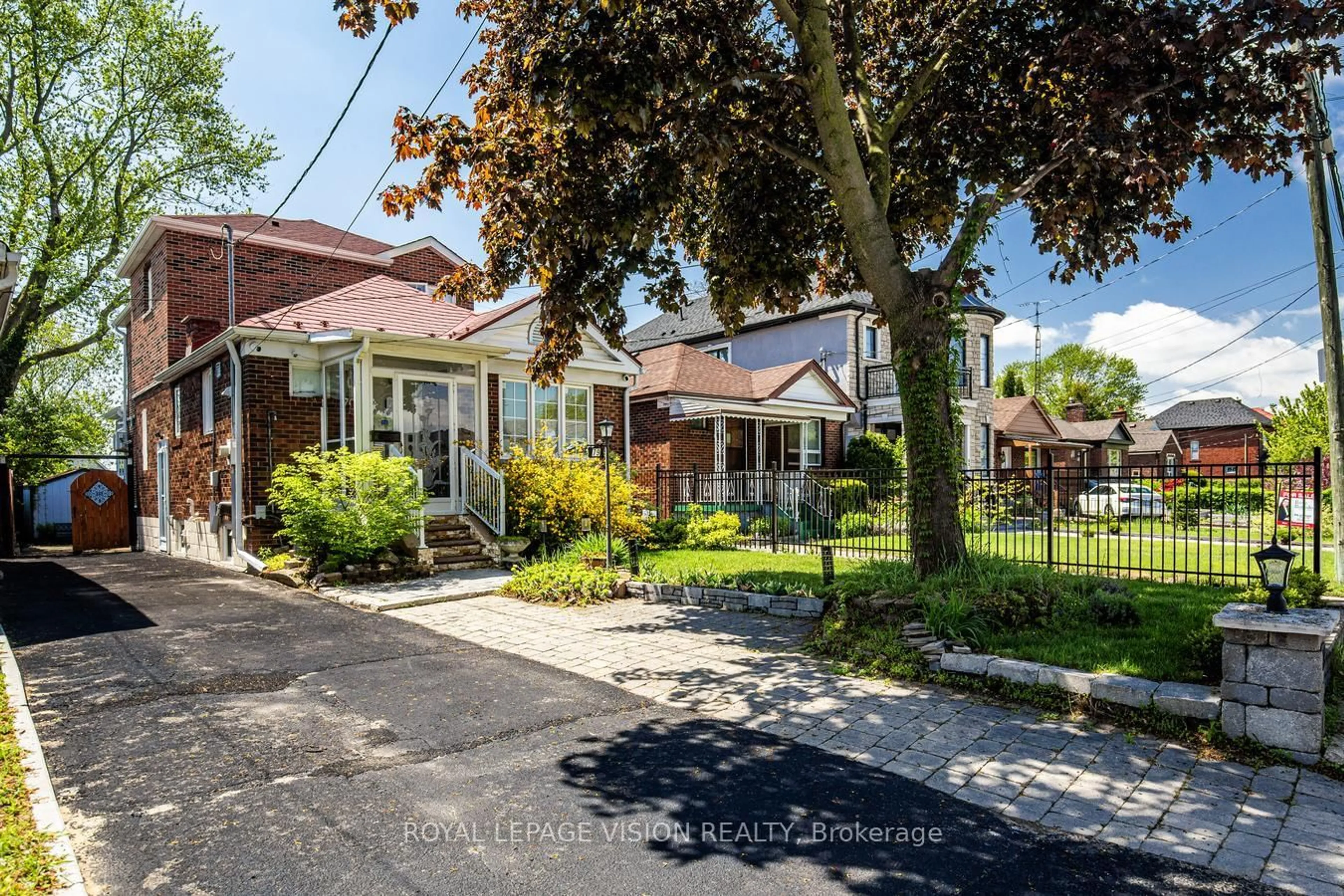 A pic from outside/outdoor area/front of a property/back of a property/a pic from drone, street for 79 Foxwell St, Toronto Ontario M6N 1Y9