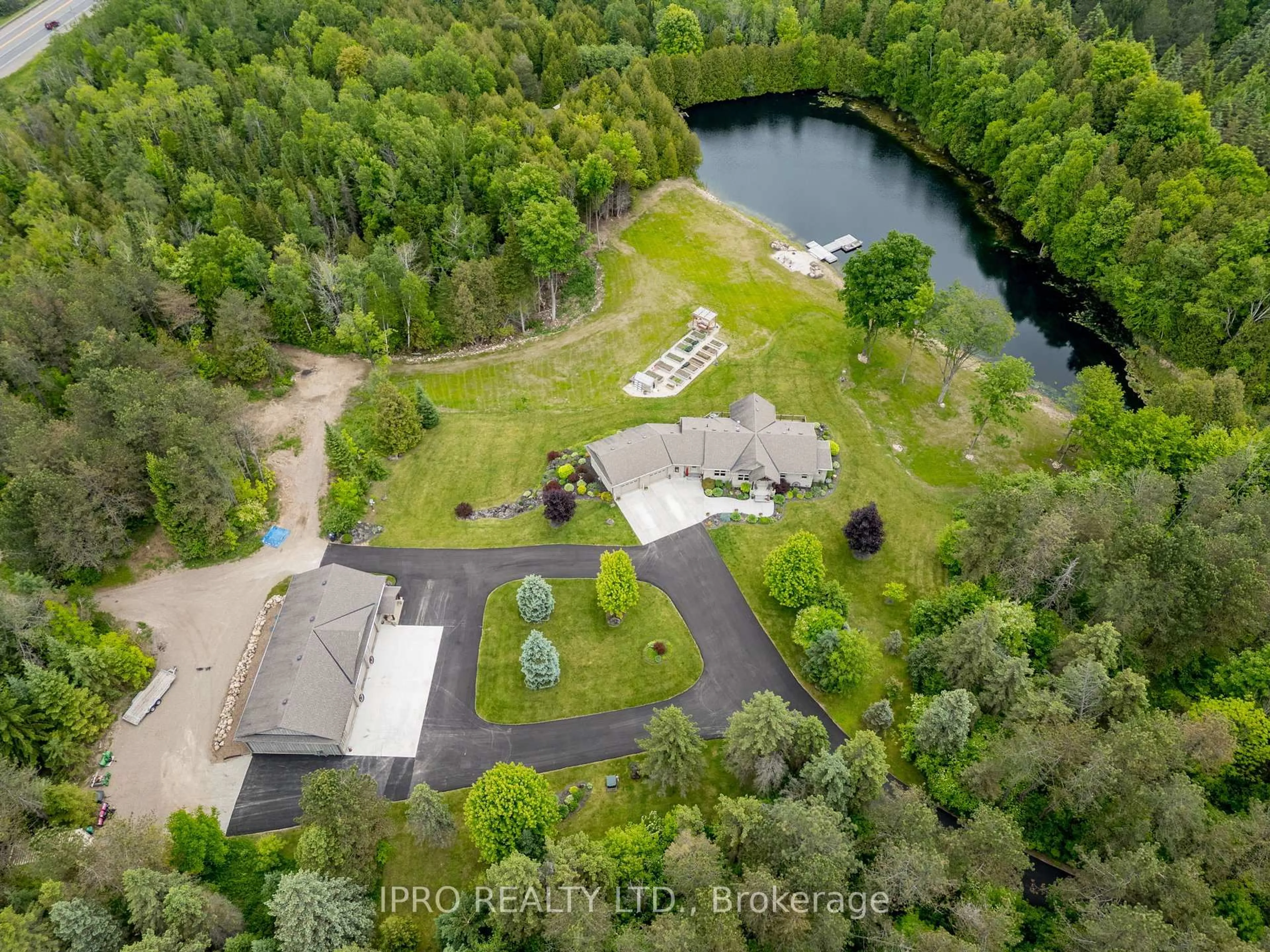 A pic from outside/outdoor area/front of a property/back of a property/a pic from drone, water/lake/river/ocean view for 20341 St Andrews Rd, Caledon Ontario L7K 2E6