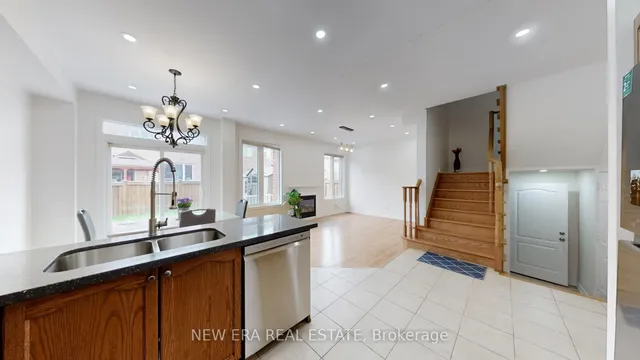Additional property image - 26 Openbay Gdns