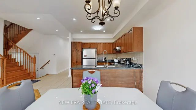 Additional property image - 26 Openbay Gdns