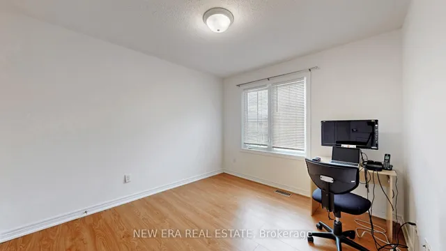 Additional property image - 26 Openbay Gdns
