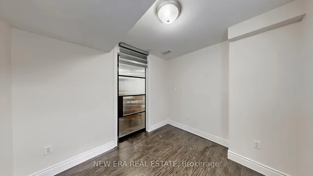 Additional property image - 26 Openbay Gdns
