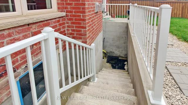 Additional property image - 26 Openbay Gdns
