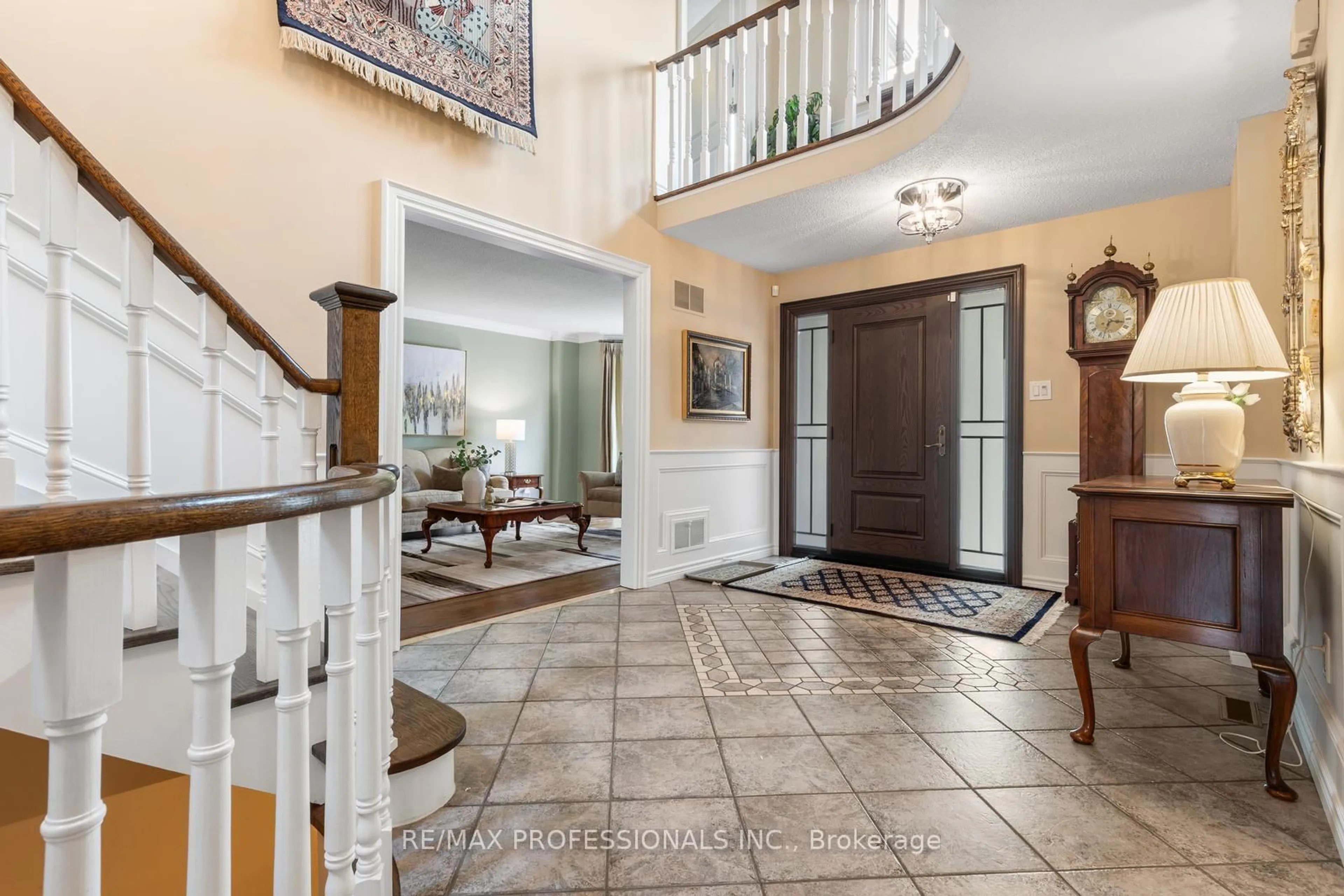 Indoor foyer for 17 Embers Dr, Toronto Ontario M9C 3E6