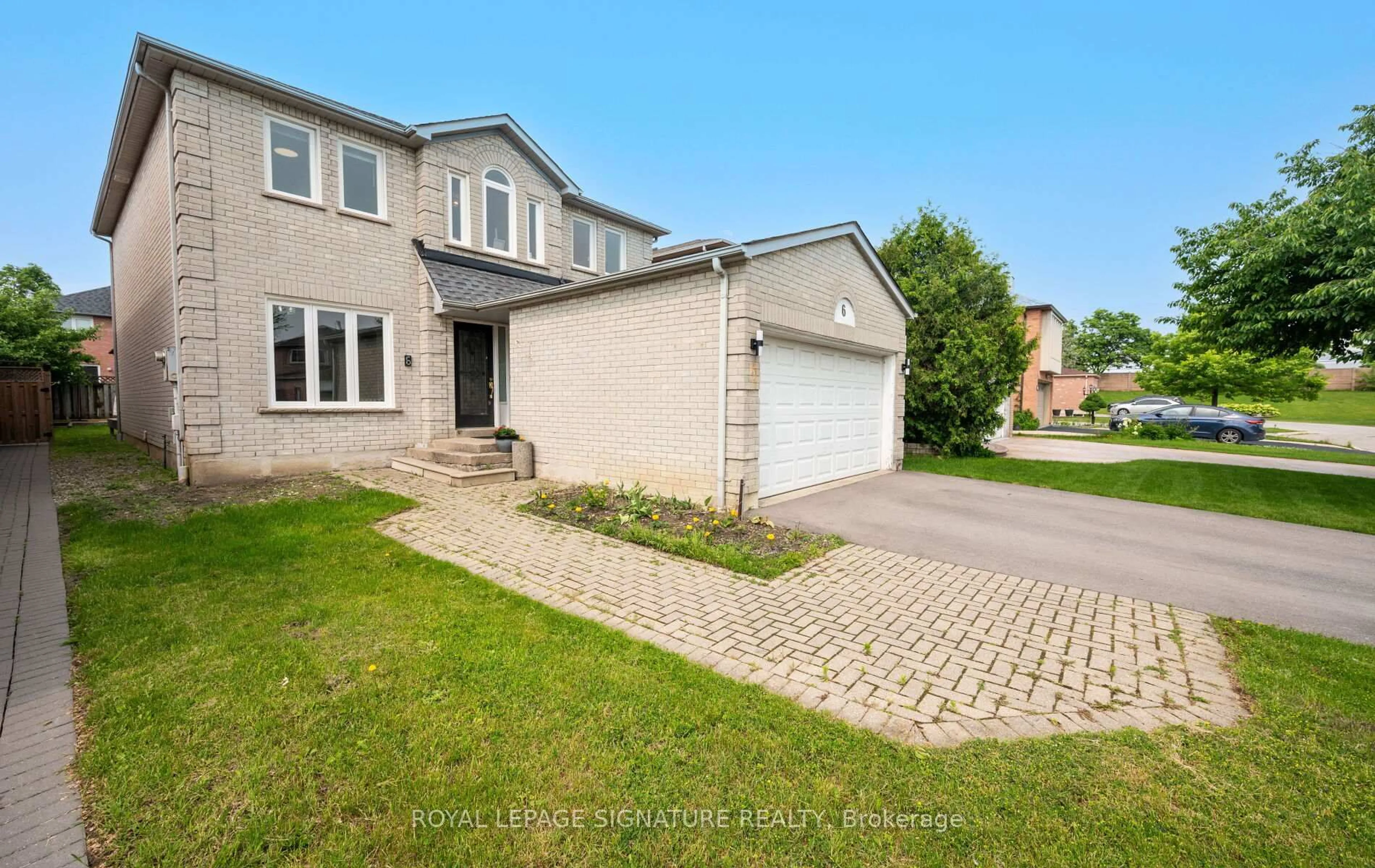 Home with brick exterior material, street for 6 Nipigon Crt, Brampton Ontario L6S 5T5