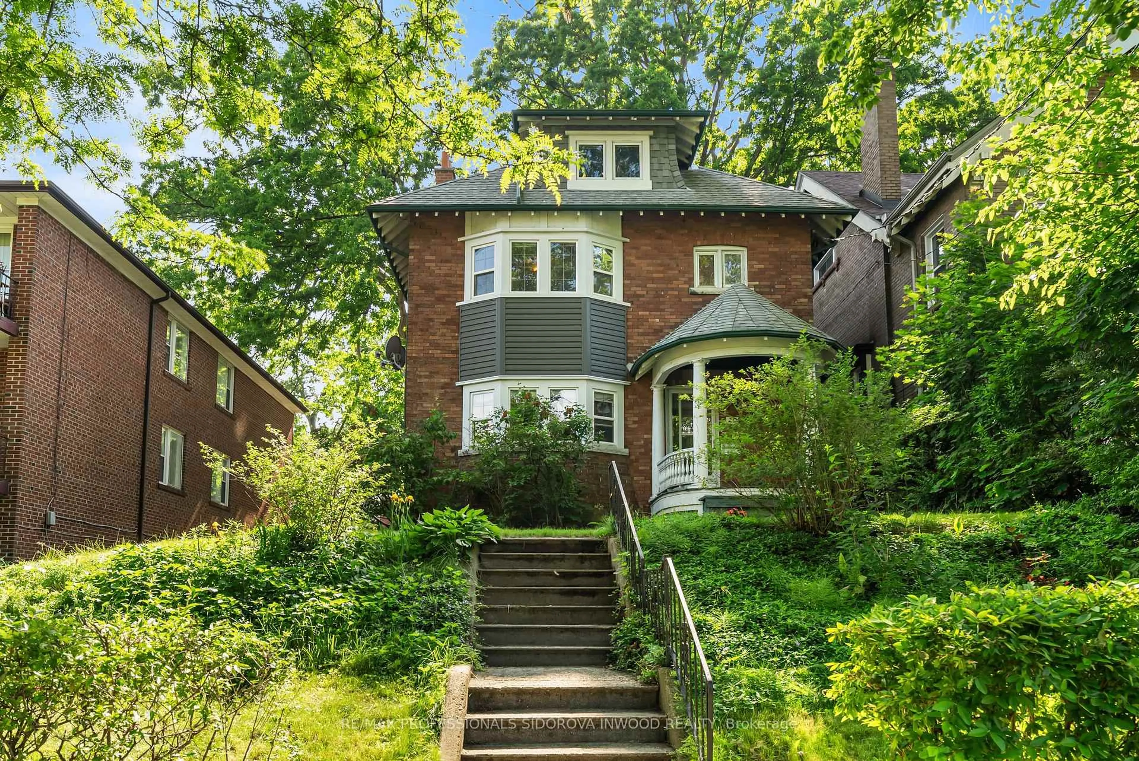 Home with brick exterior material, street for 20 Laws St, Toronto Ontario M6P 2Y7