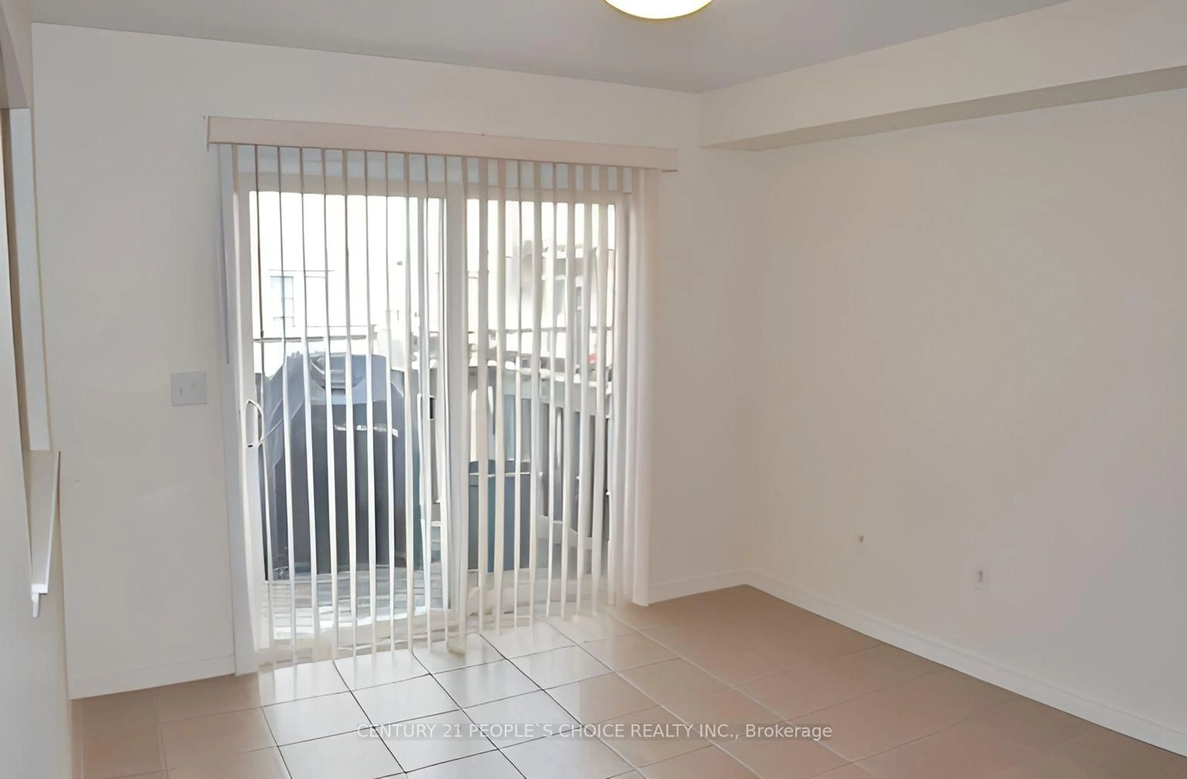 A pic of a room for 3323 Mikalda Rd, Burlington Ontario L7M 0K8
