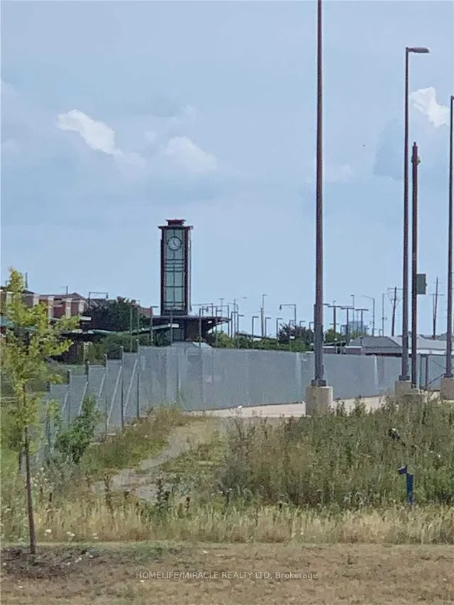 Additional property image - 240 Lagerfeld Dr Unit 7