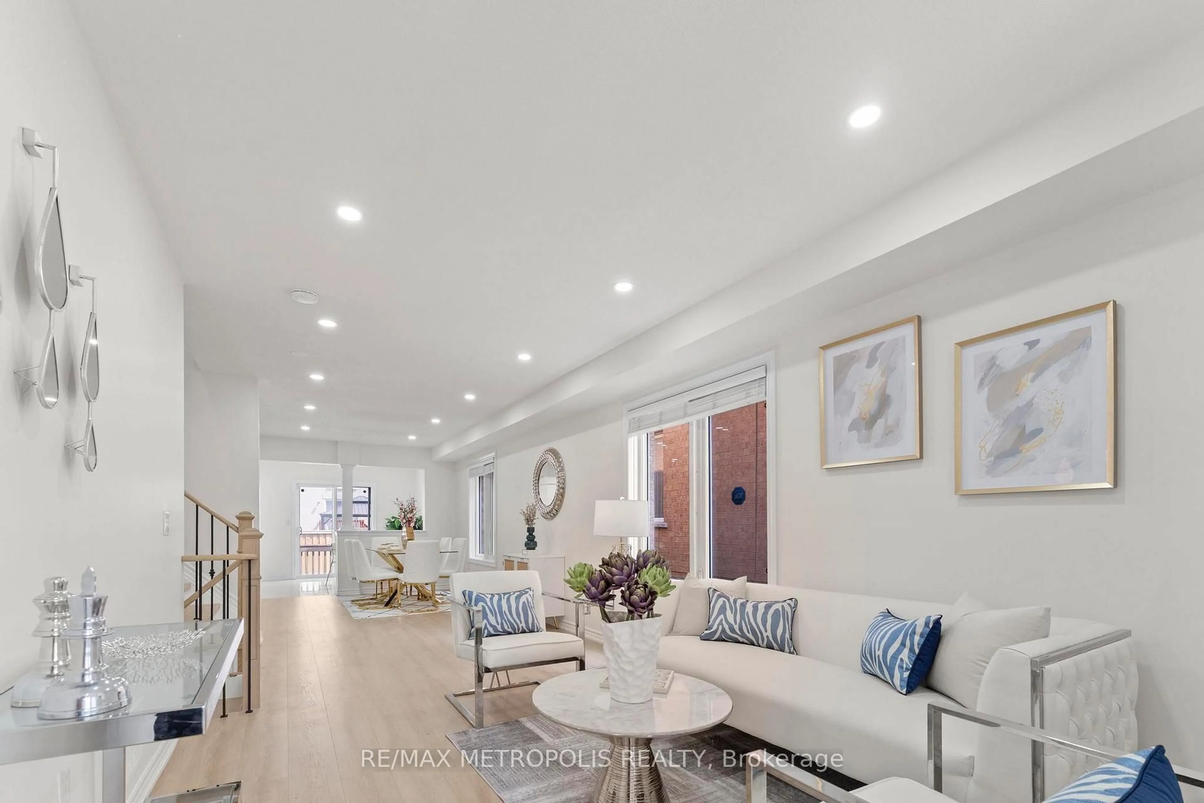 Unknown for 124 Nahani Way, Mississauga Ontario L4Z 4J8
