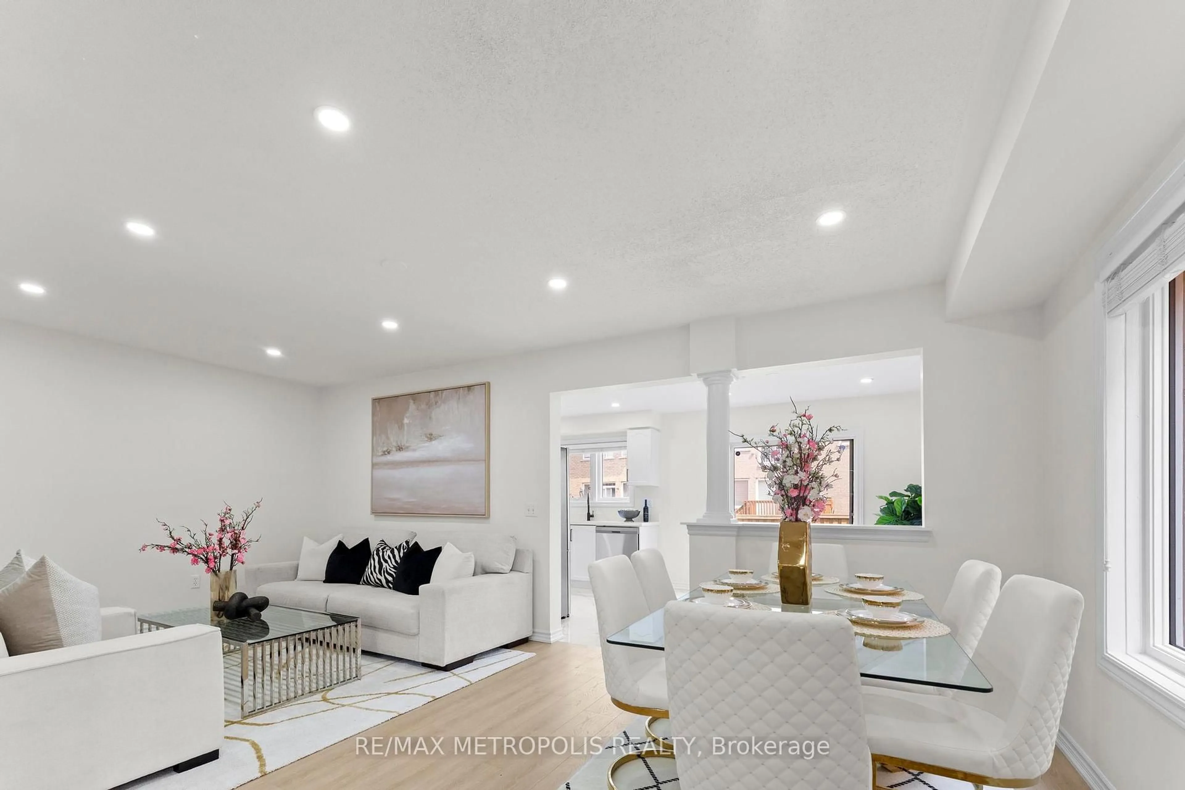 Unknown for 124 Nahani Way, Mississauga Ontario L4Z 4J8