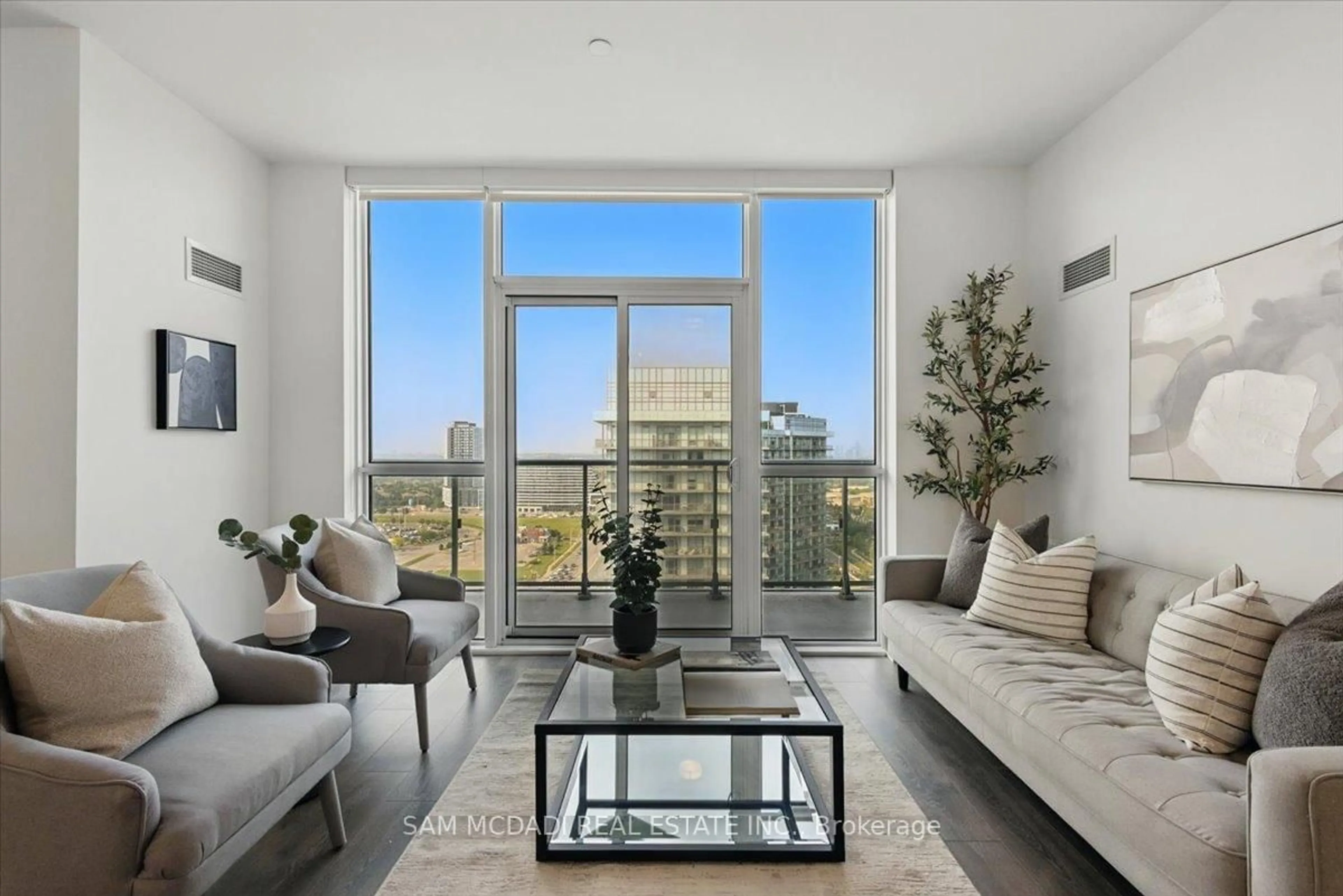 Living room with furniture, unknown for 4655 Glen Erin Dr #PH3, Mississauga Ontario L5M 0Z1