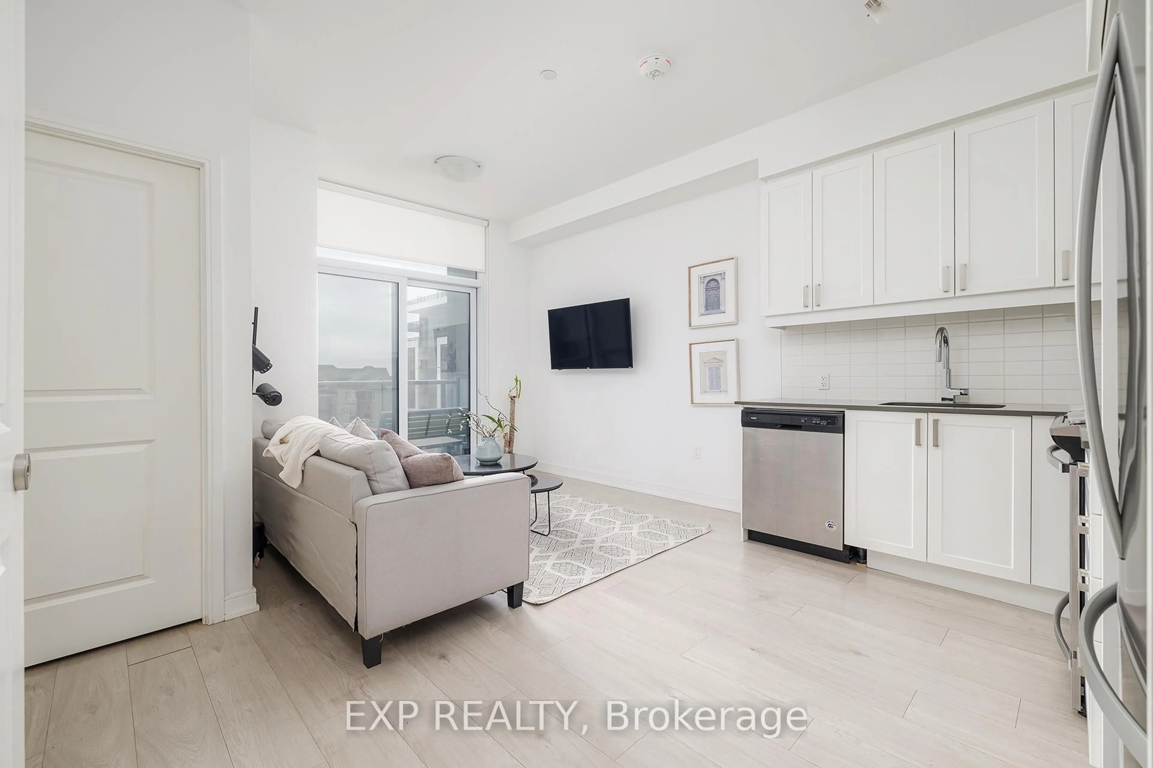 A pic of a room for 8 Nahani Way #316, Mississauga Ontario L4Z 0C6