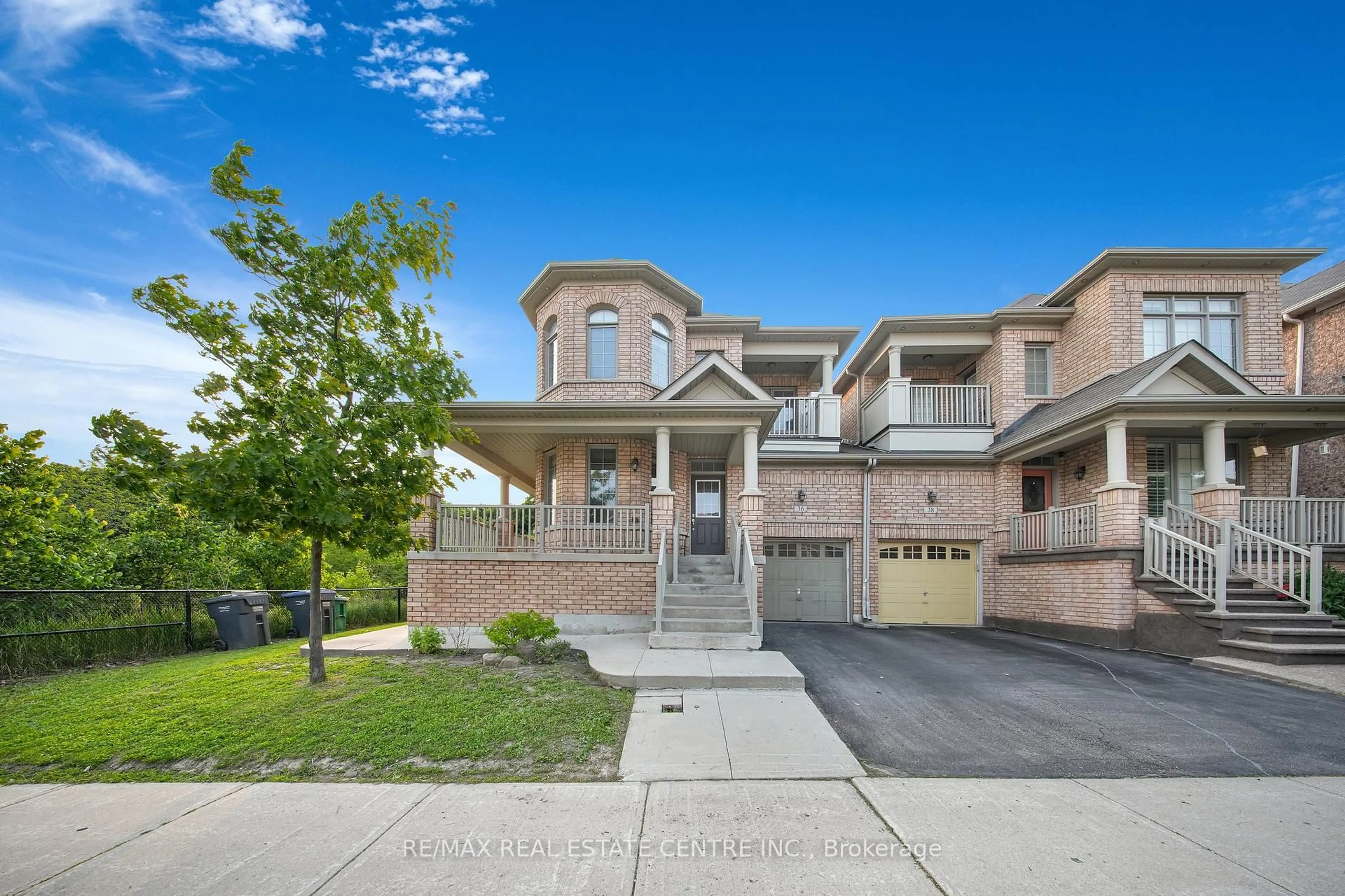 Home with brick exterior material, street for 36 BONNIE BRAES Dr, Brampton Ontario L6Y 0G8
