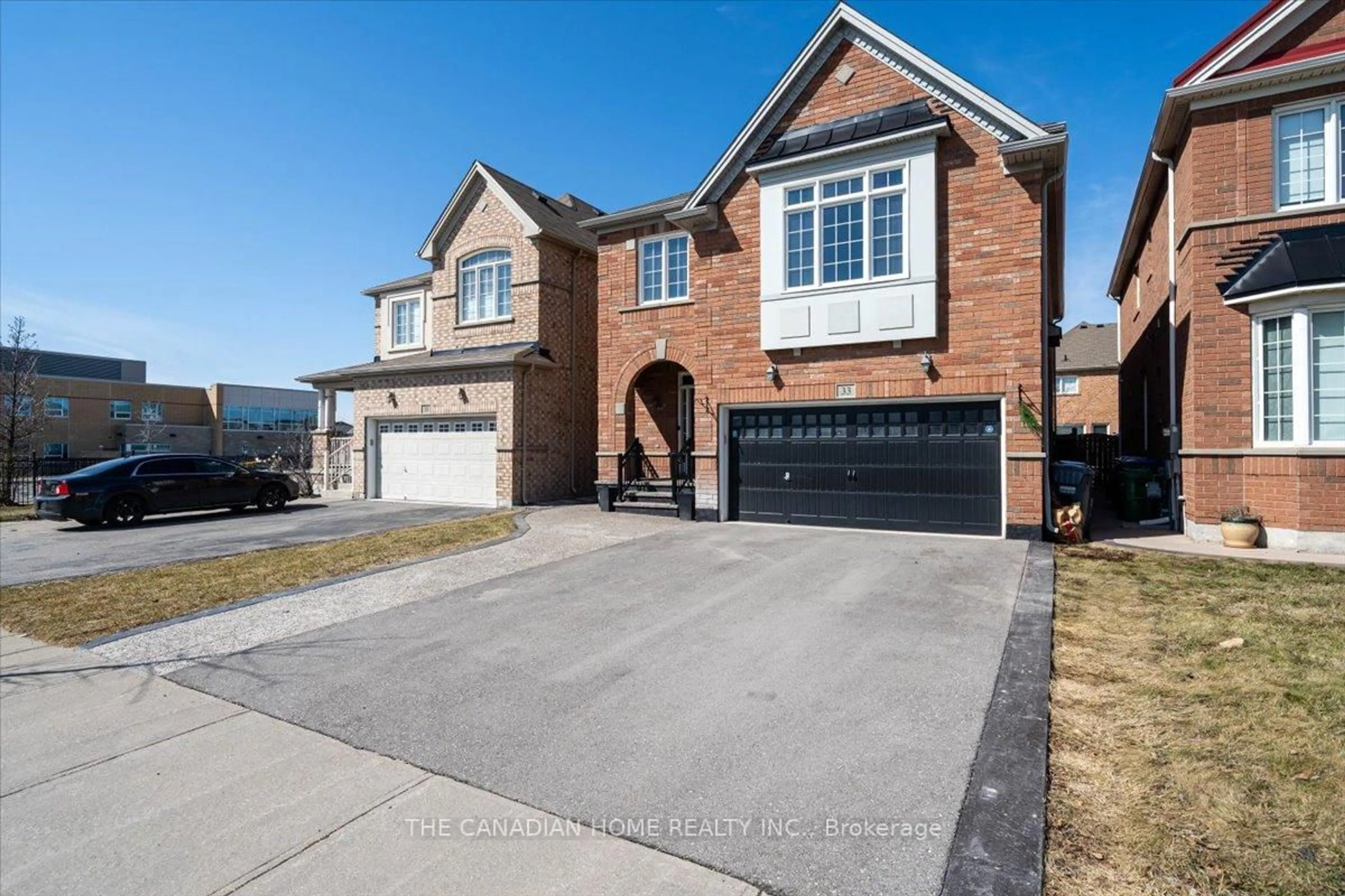 Home with brick exterior material, street for 33 Denali Cres, Brampton Ontario L6P 3X1