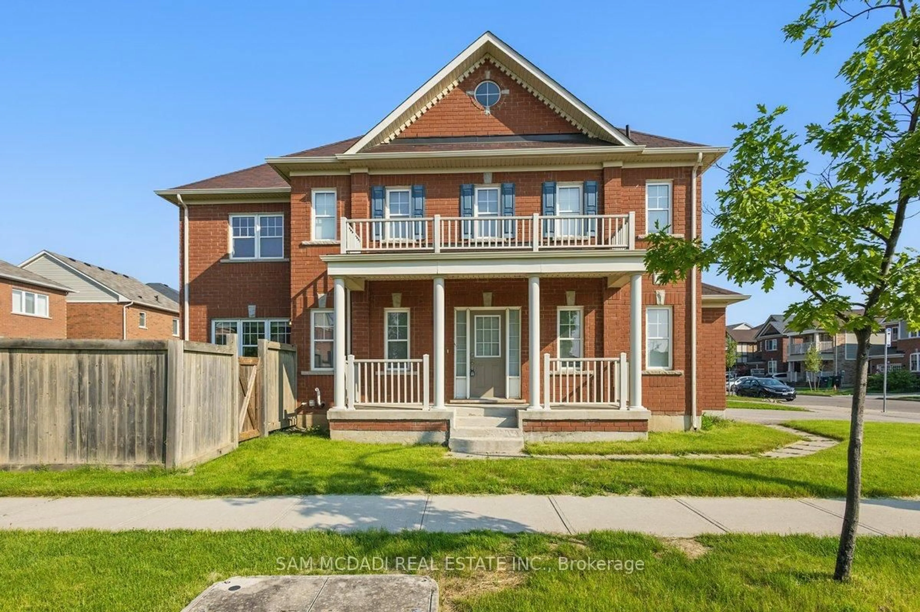Home with brick exterior material, street for 2 Giltspur Rd, Brampton Ontario L7A 0Y9