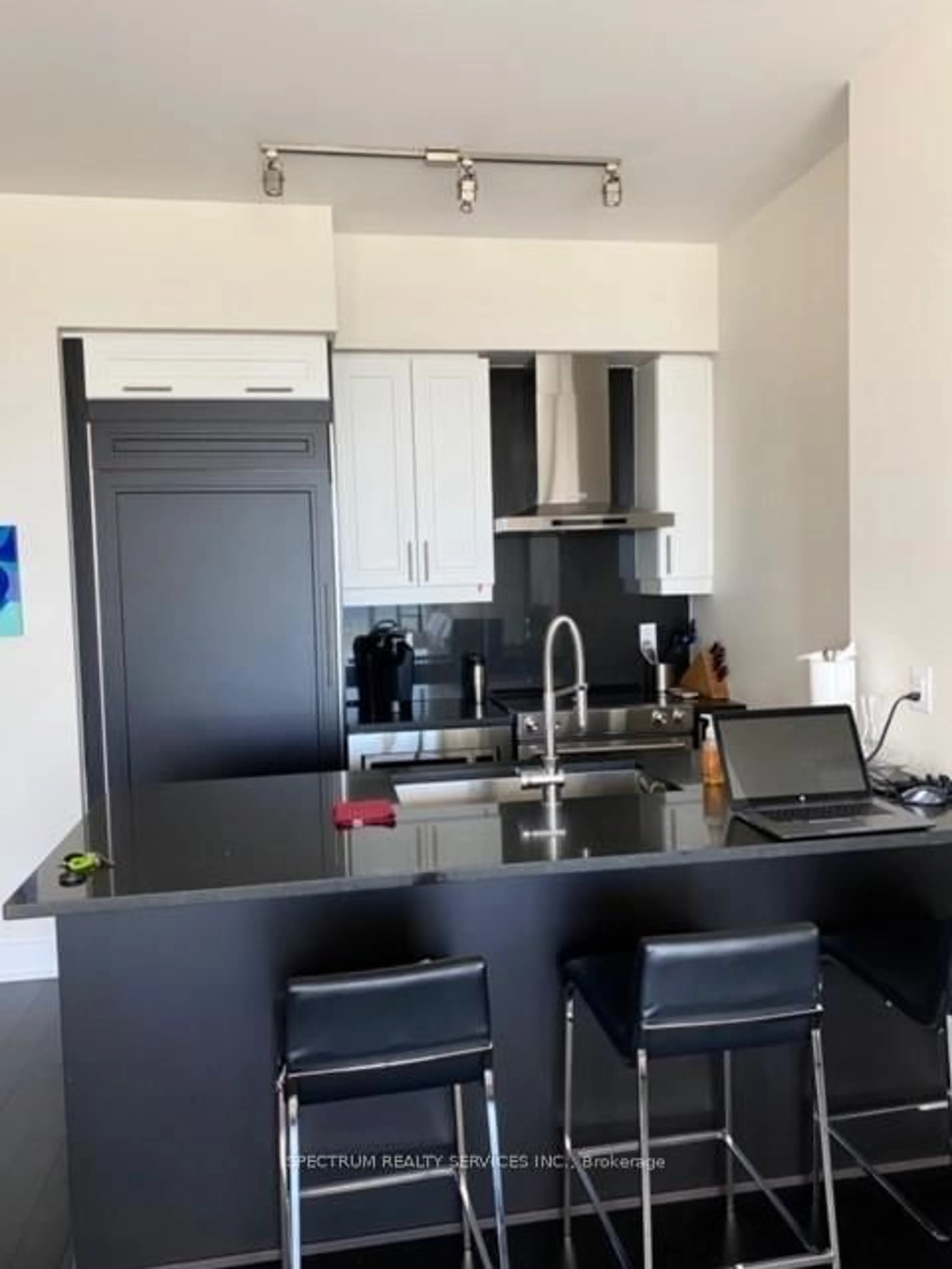 Unknown for 4011 Brickstone Mews #4905, Mississauga Ontario L5B 0J7