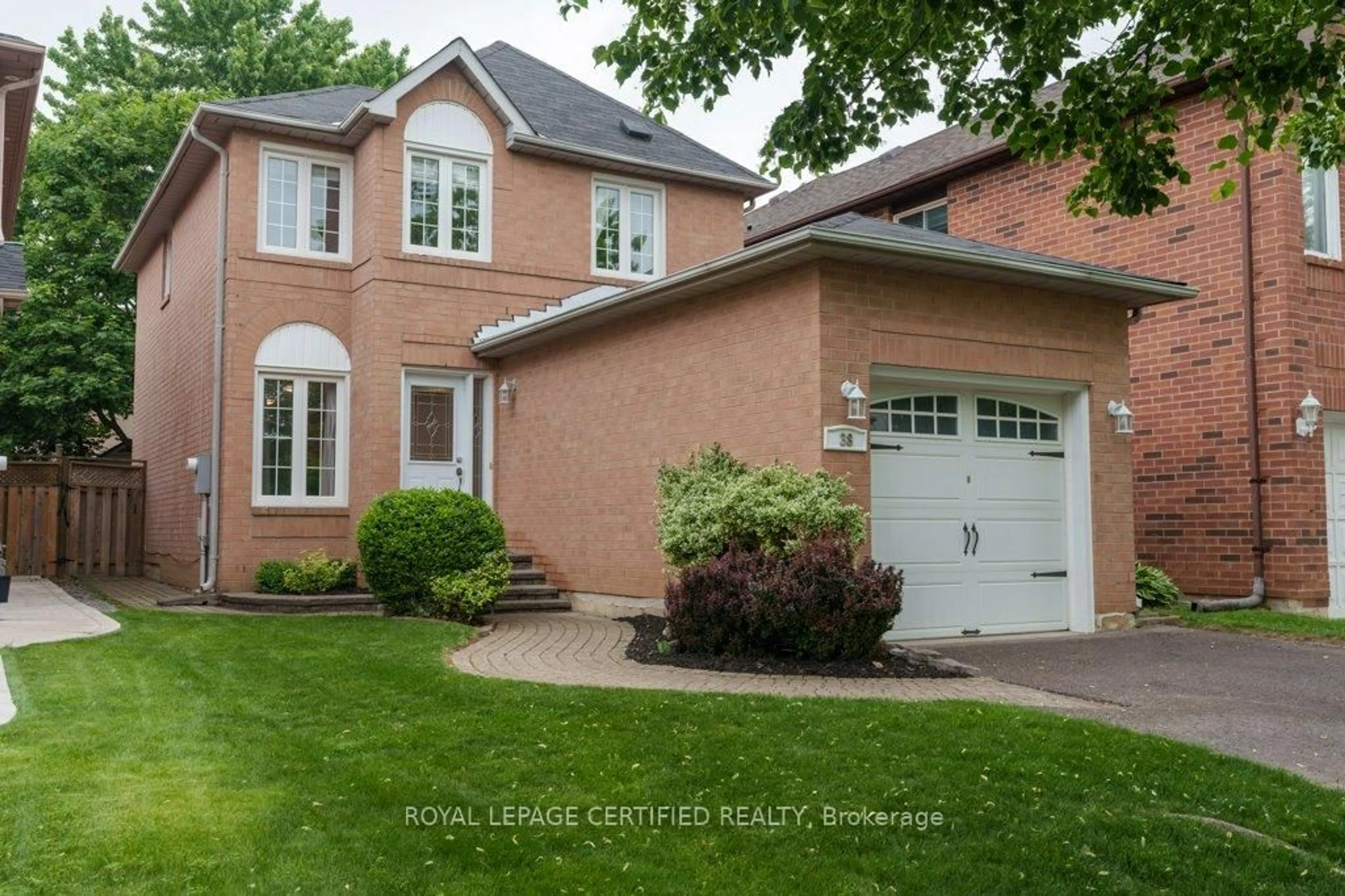 Home with brick exterior material, street for 38 Banner Rd, Brampton Ontario L6X 4K8