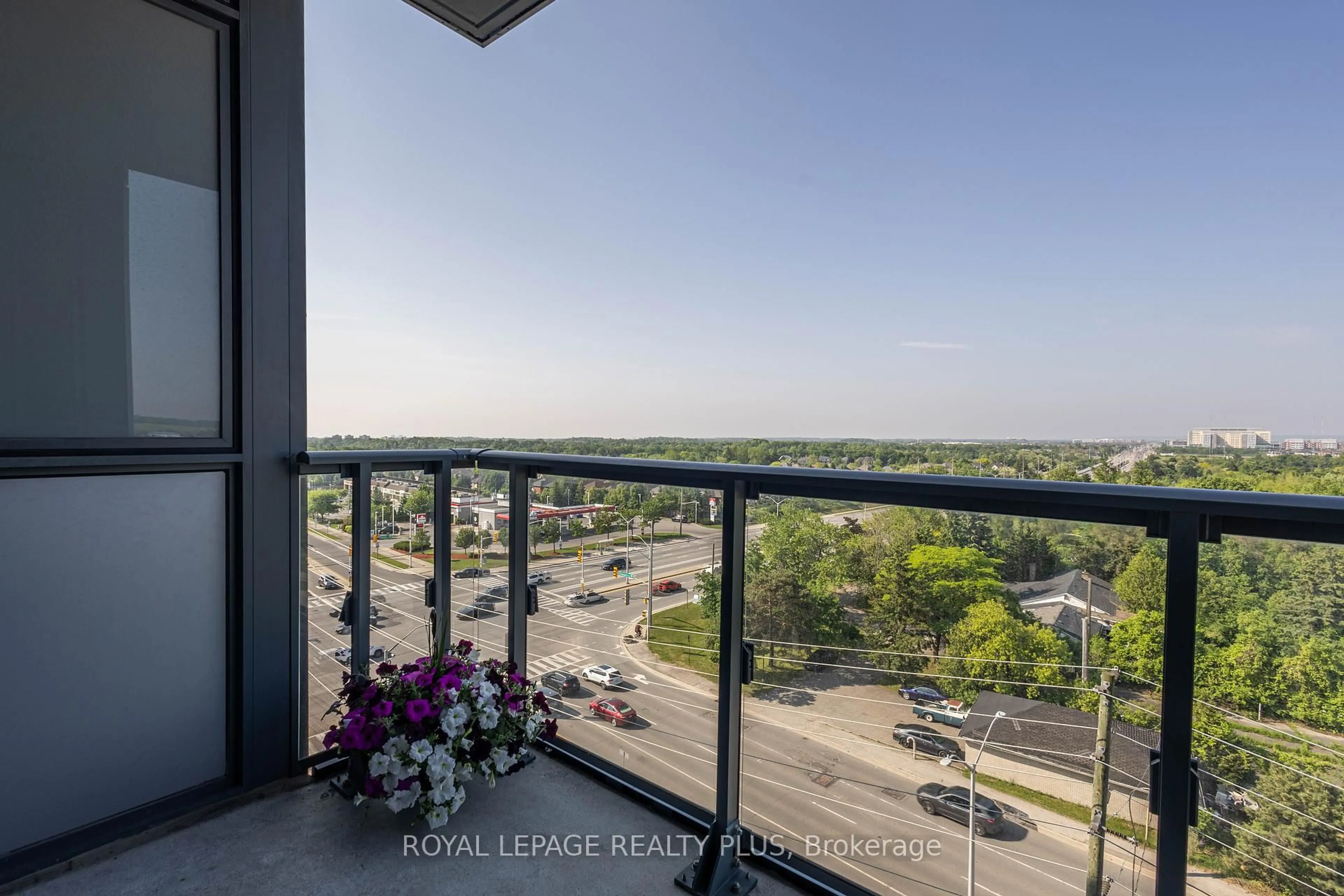 Balcony in the apartment, city buildings view from balcony for 509 Dundas St #701, Oakville Ontario L6M 1L9