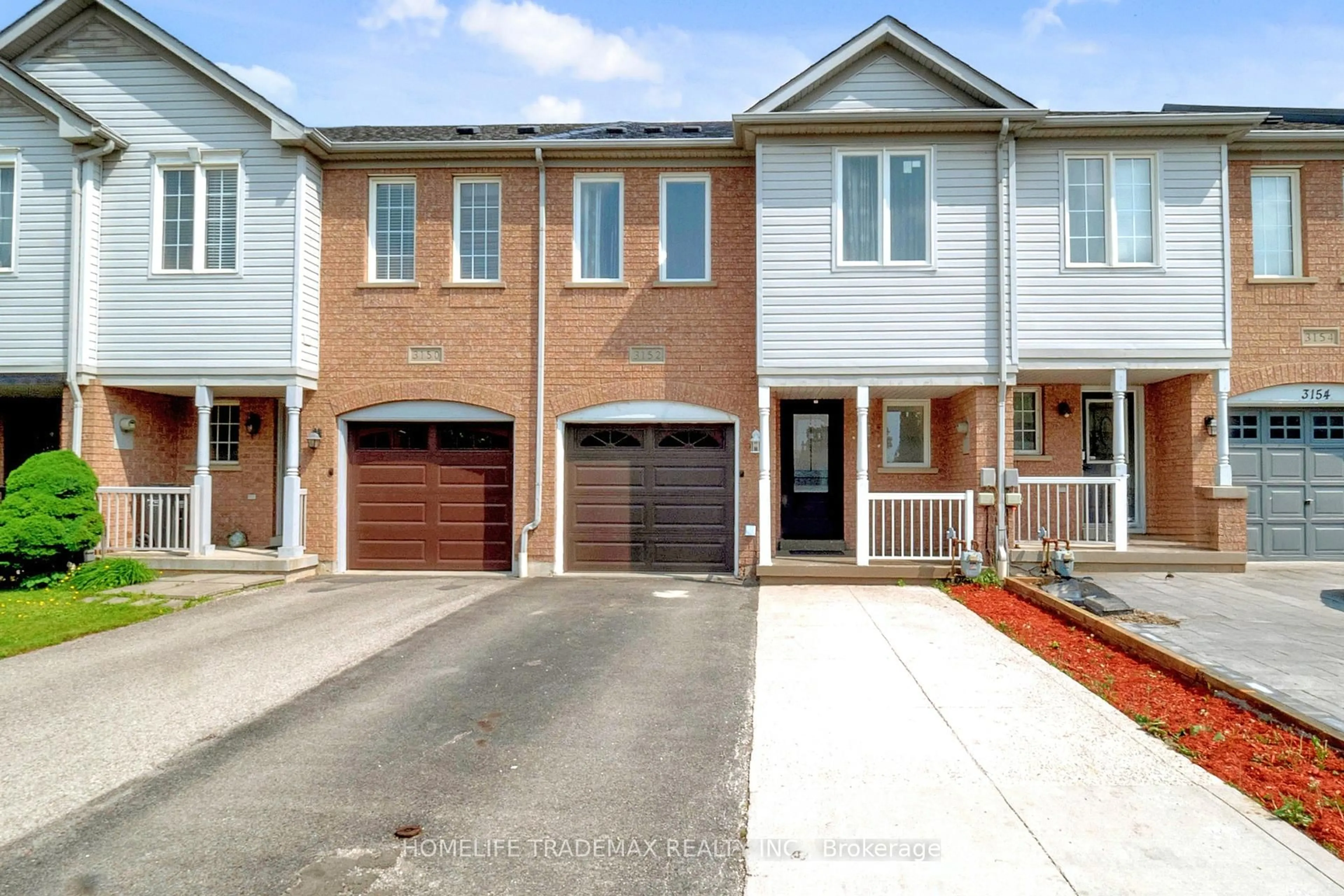 Home with brick exterior material, street for 3152 Angel Pass Dr, Mississauga Ontario L5M 7R5