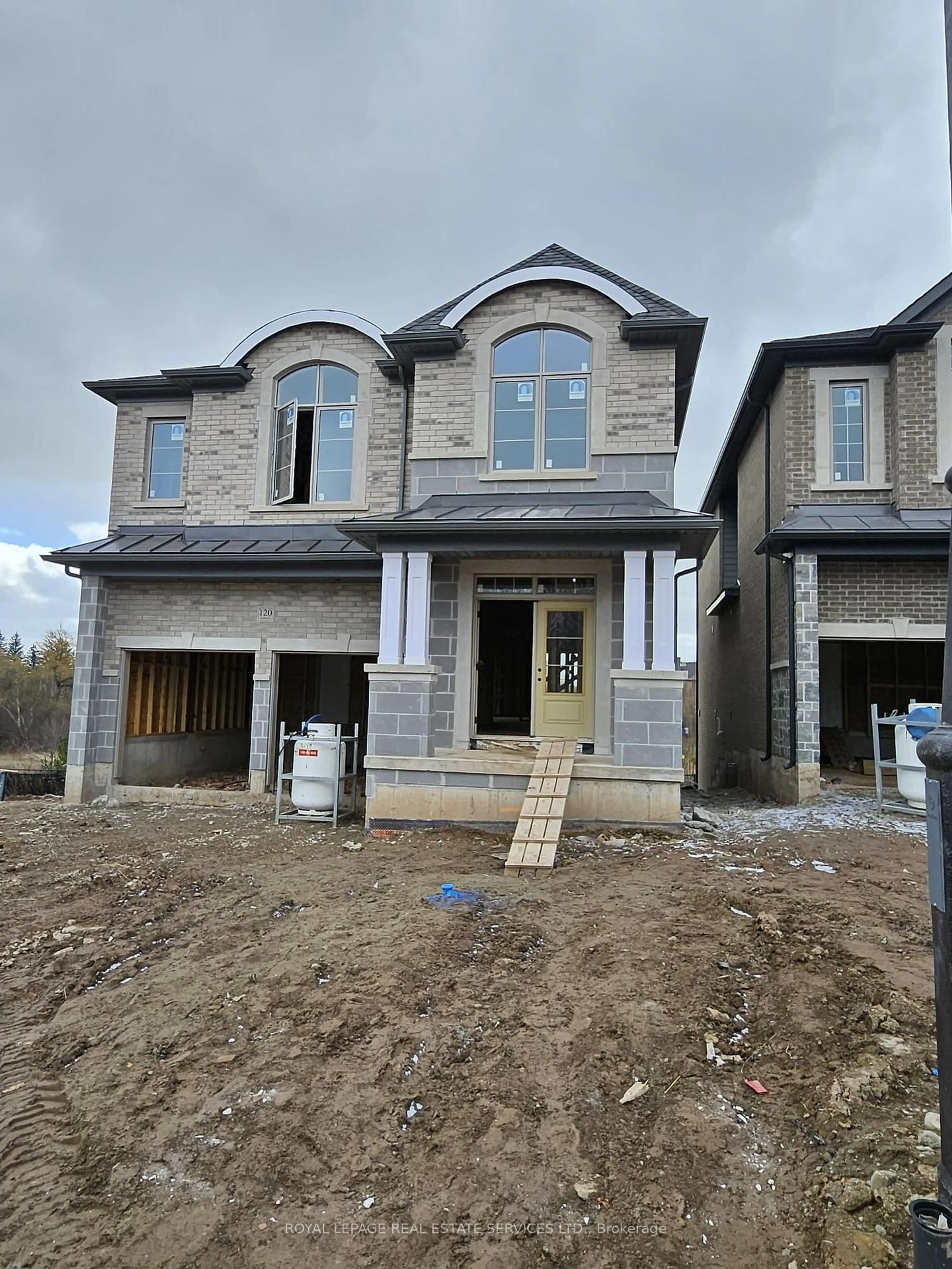 Home with brick exterior material, building for 120 Antibes Dr, Brampton Ontario L6X 5J2