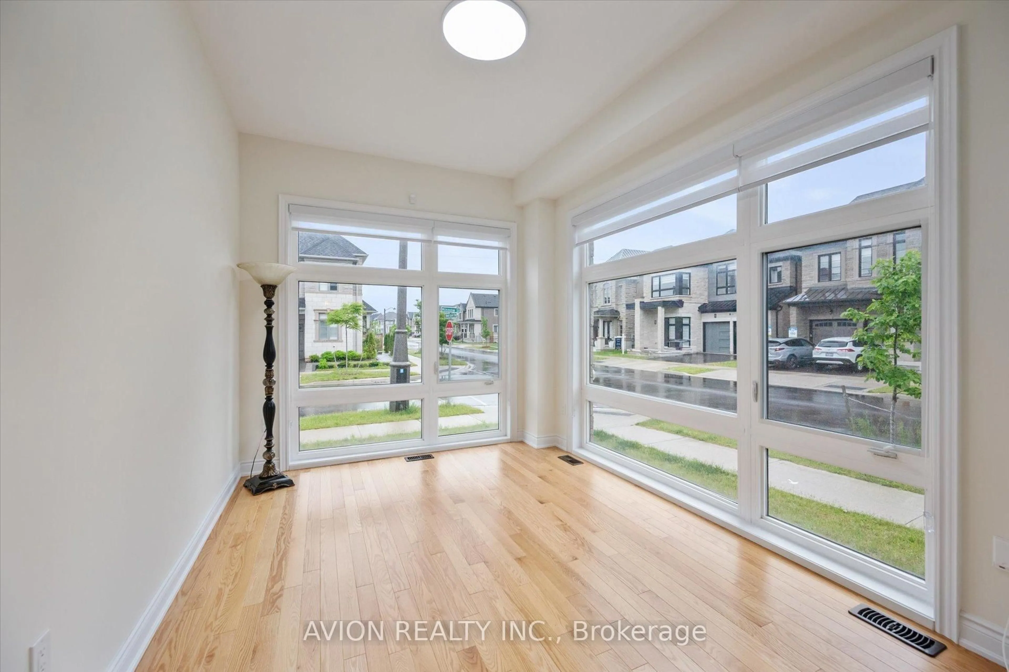 Unknown for 2417 Edward Leaver Tr, Oakville Ontario L6M 4G3