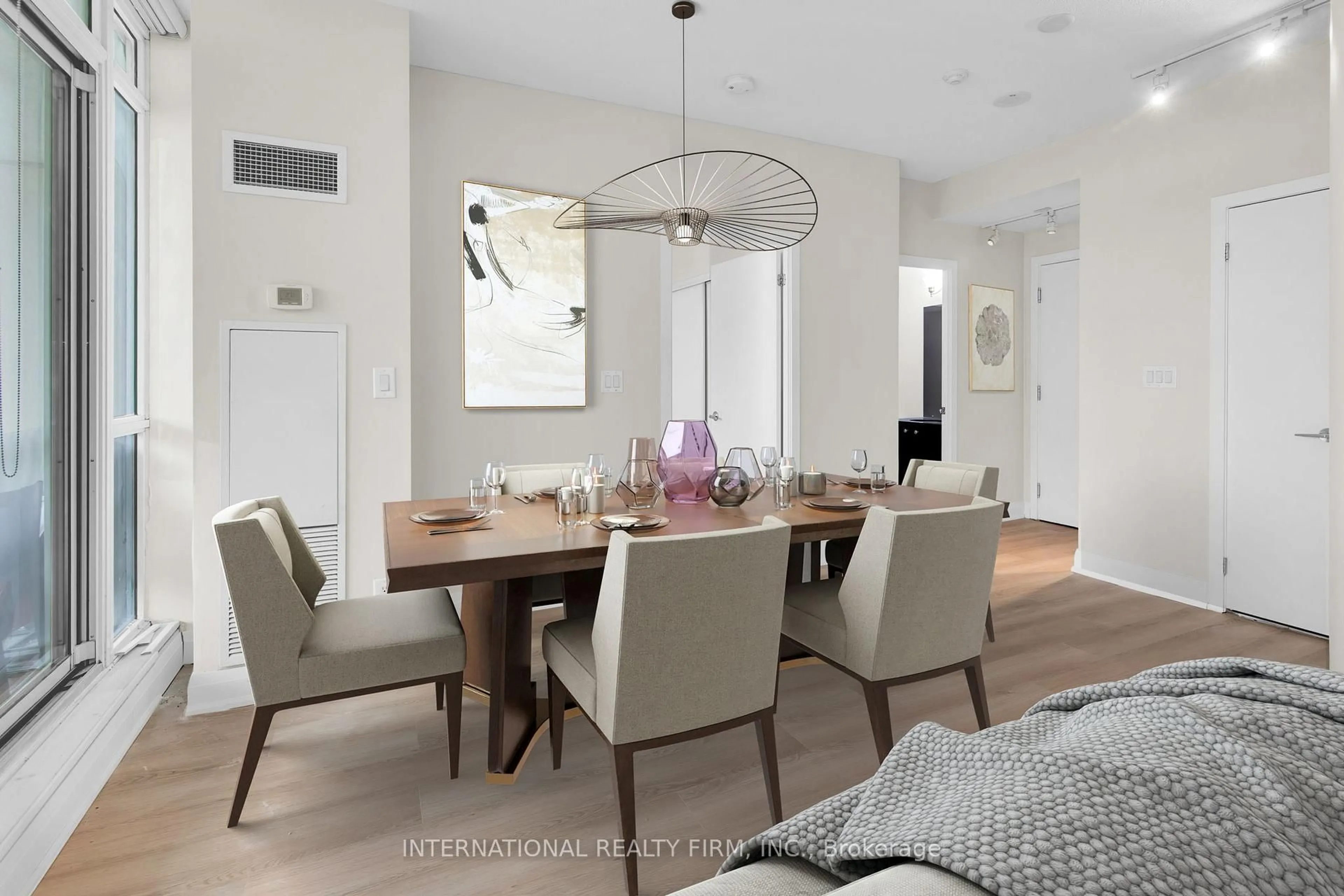 Dining room, unknown for 5101 Dundas St #508, Toronto Ontario M9A 1C1