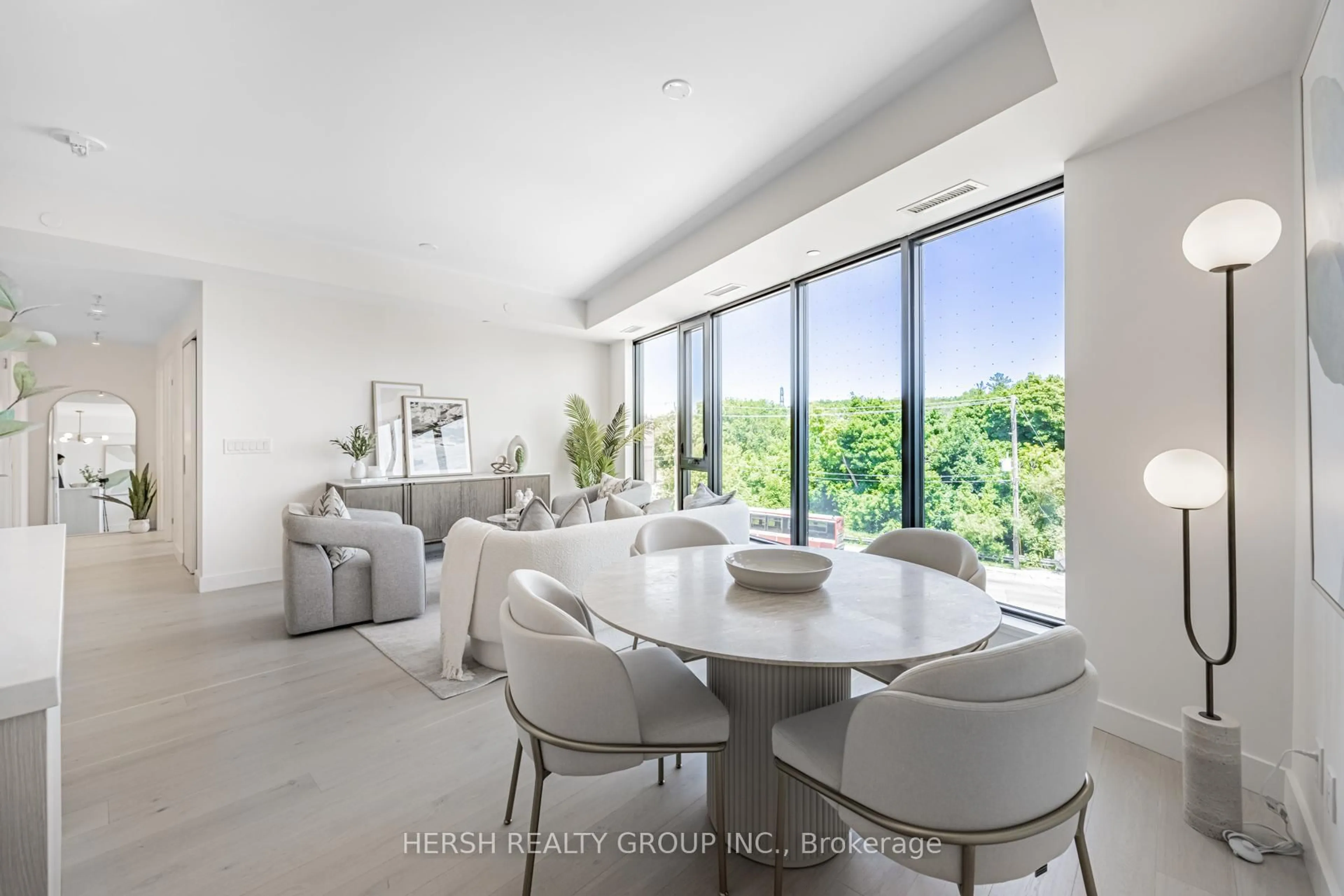 Dining room, unknown for 160 Kingsway Cres #312, Toronto Ontario M8X 2S4
