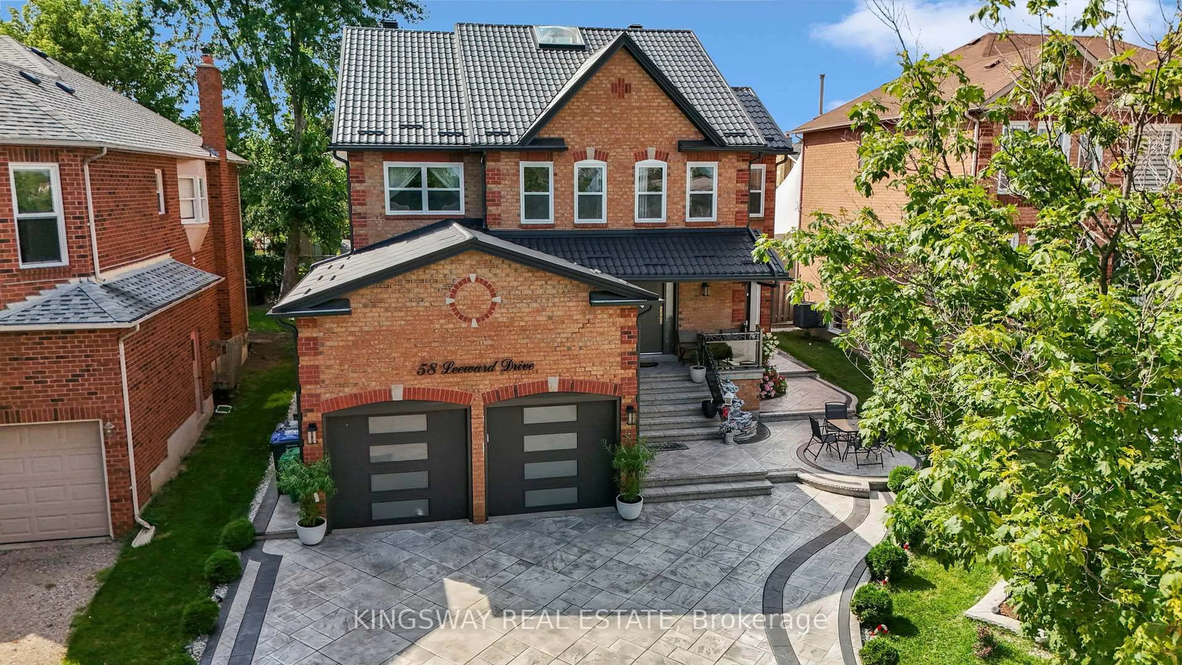 Home with brick exterior material, street for 58 Leeward Dr, Brampton Ontario L6S 5V8