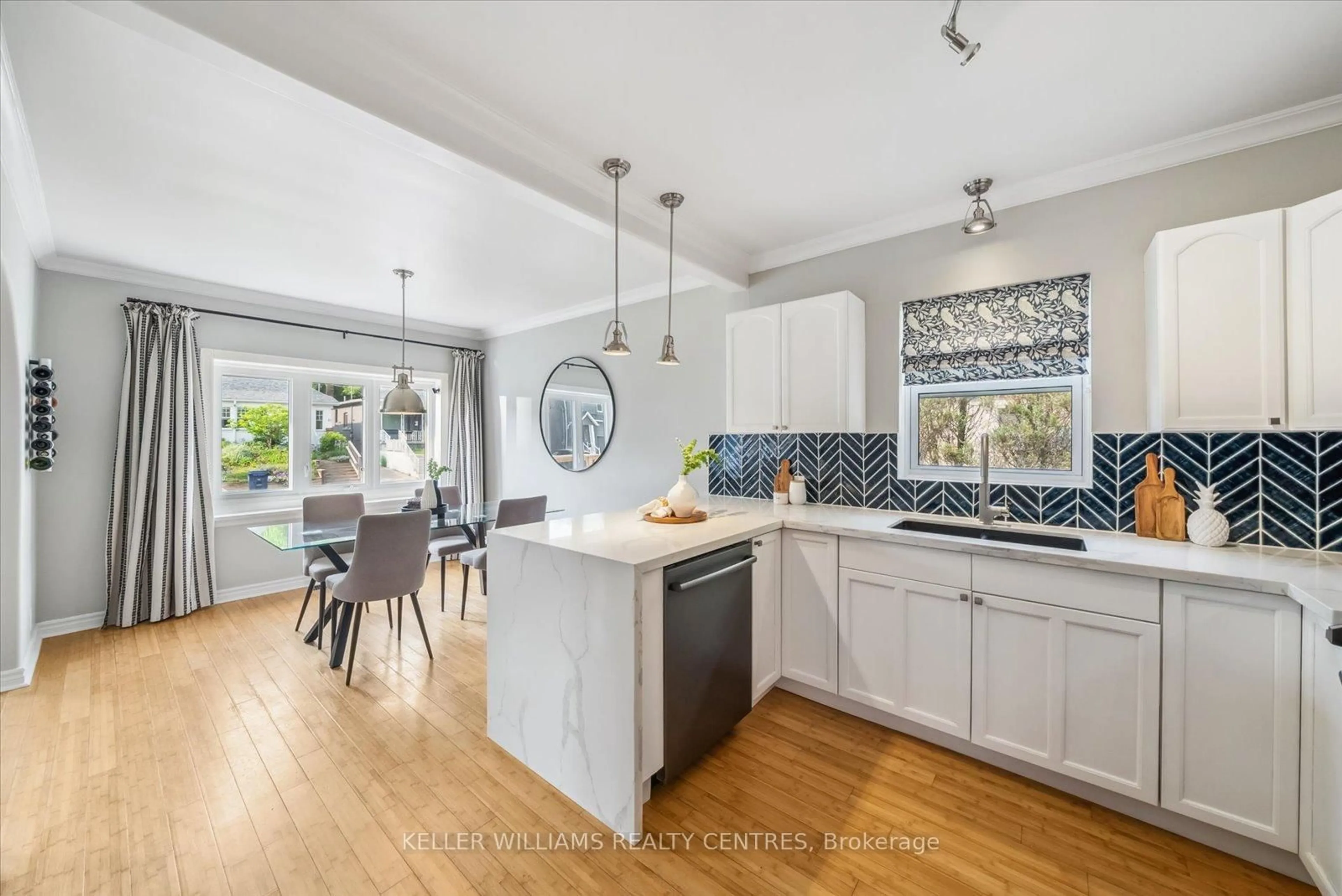 Open concept kitchen, unknown for 13 Villa Rd, Toronto Ontario M8W 1M4