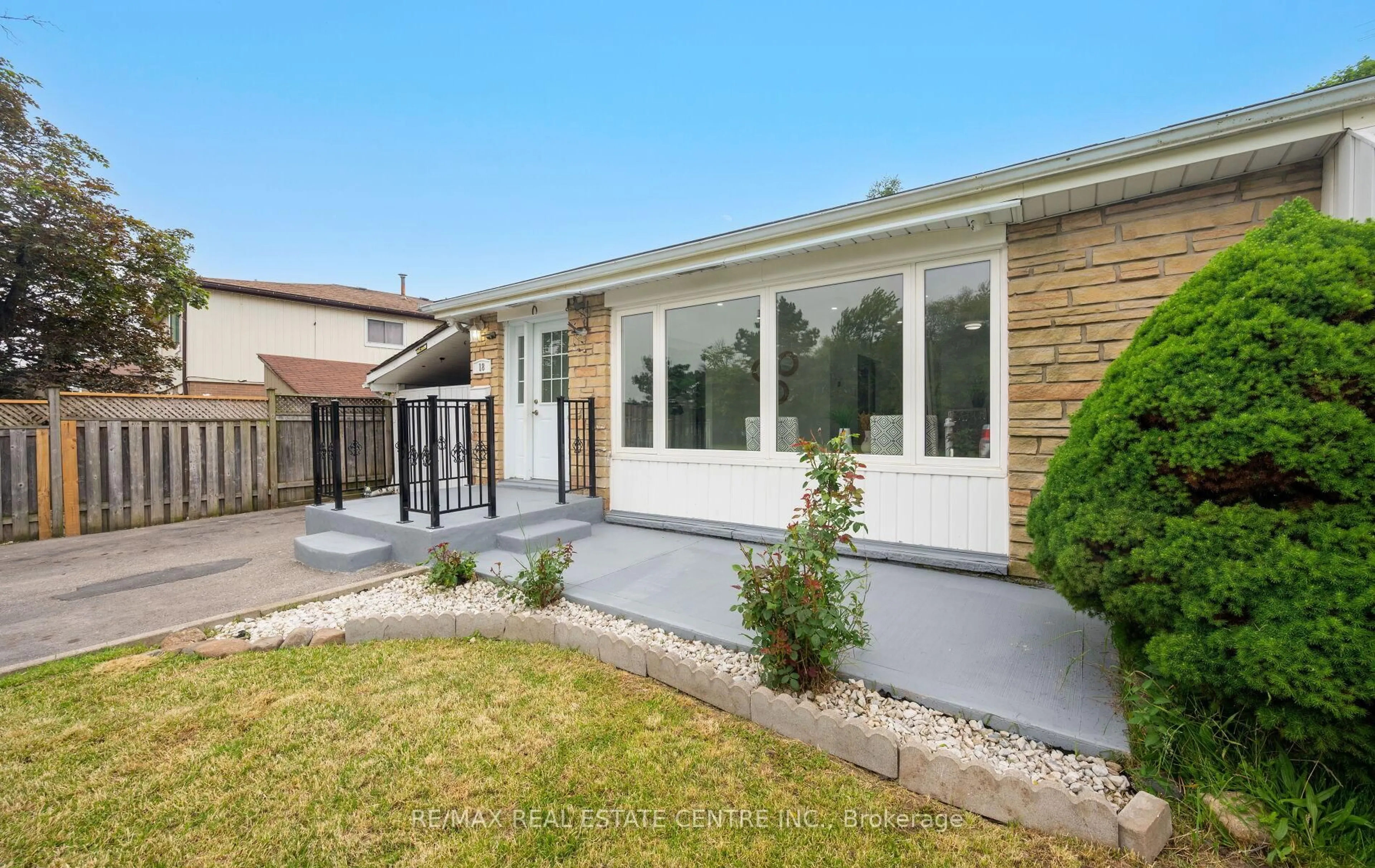 Home with brick exterior material, street for 18 Dearbourne Blvd, Brampton Ontario L6T 1J6