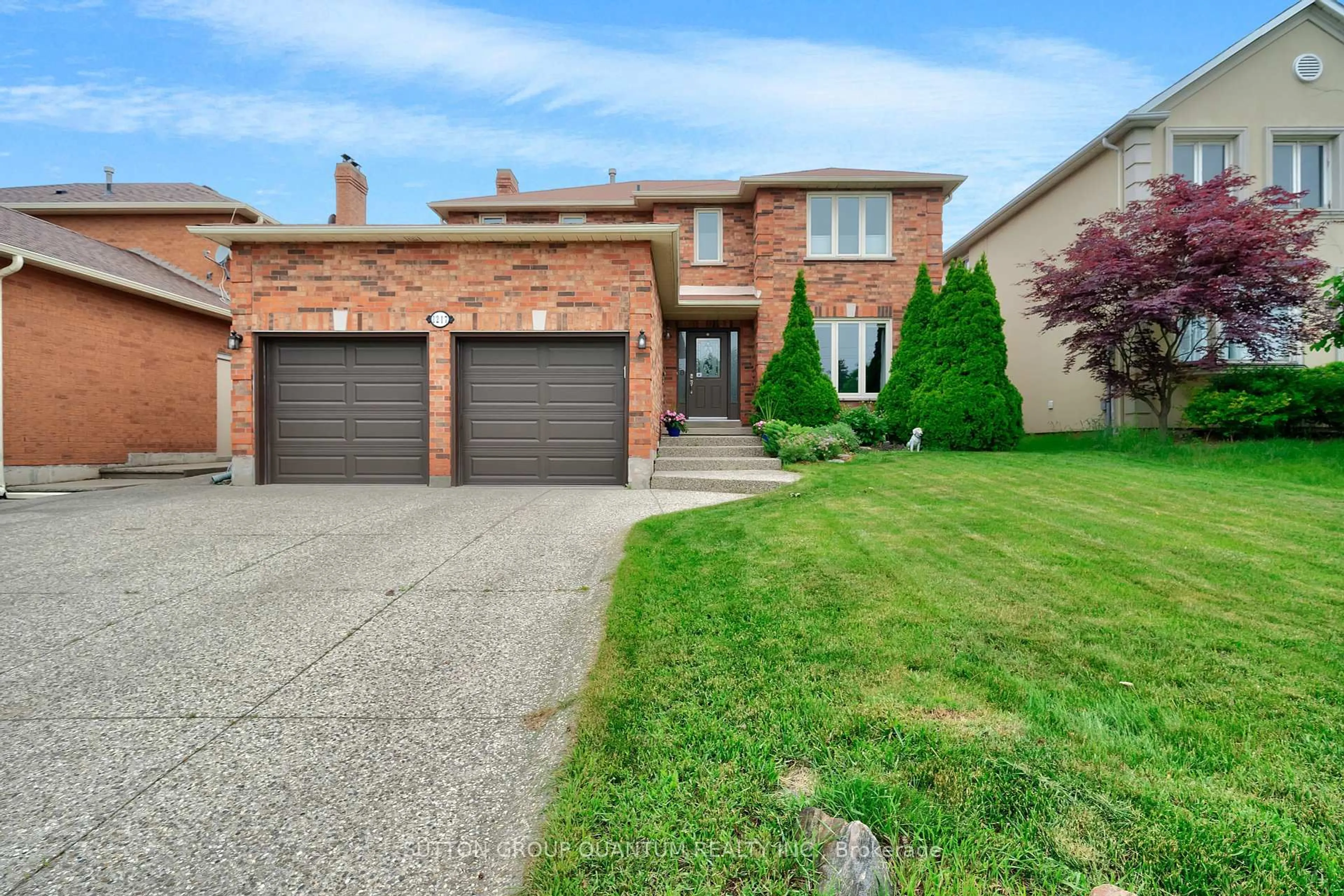 Home with brick exterior material, street for 1217 Creekside Dr, Oakville Ontario L6H 4Y8