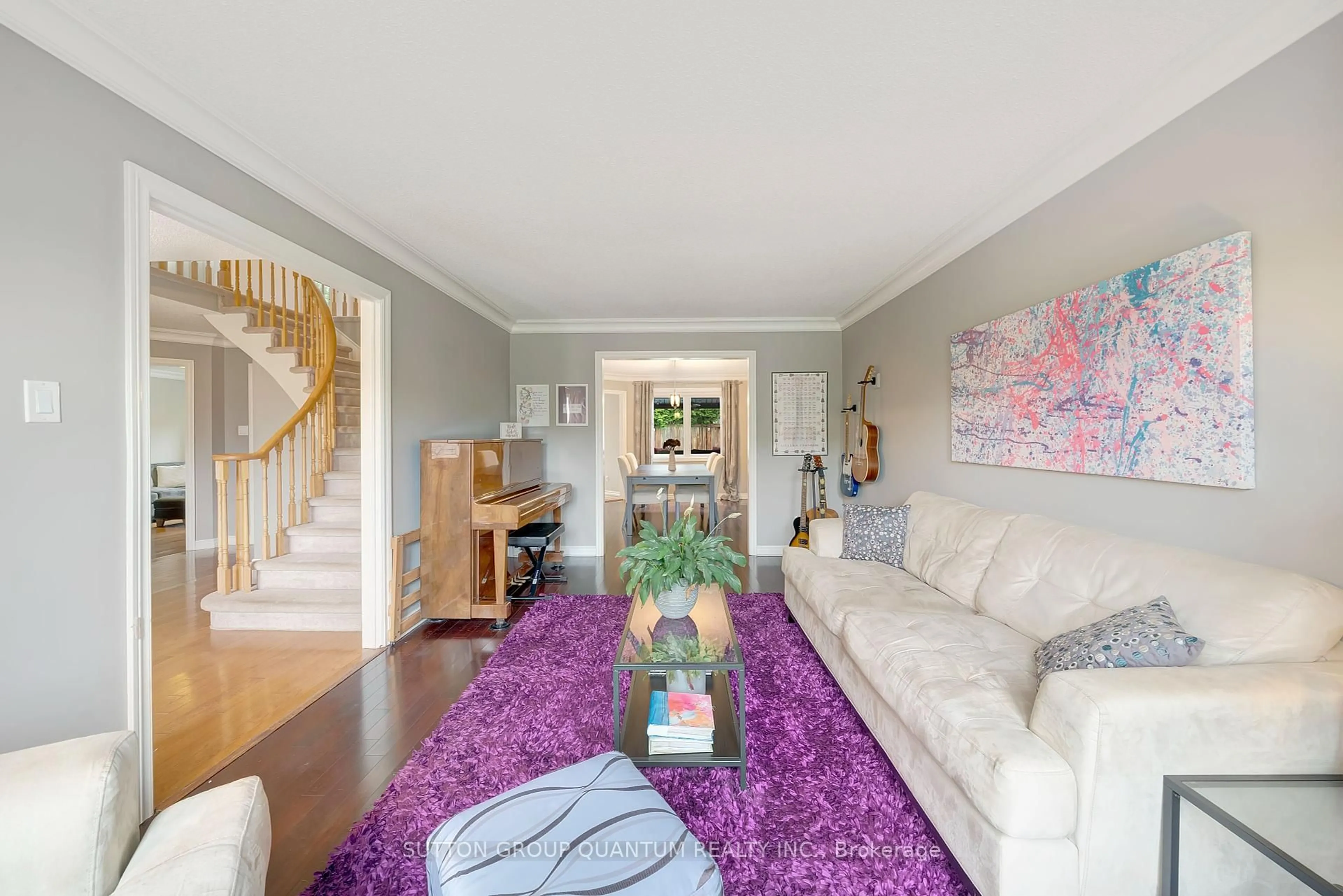 Living room with furniture, unknown for 1217 Creekside Dr, Oakville Ontario L6H 4Y8
