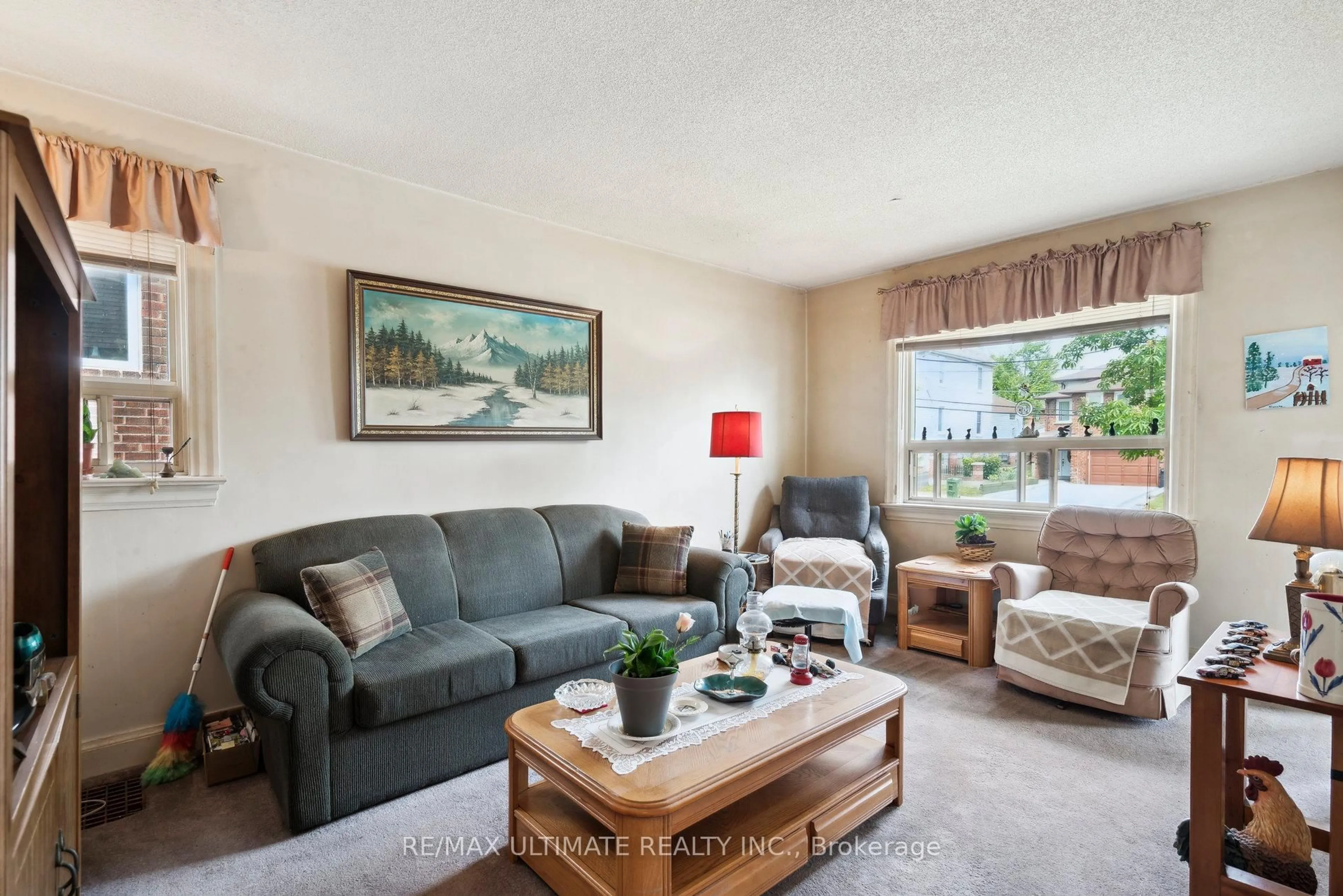 Living room with furniture, unknown for 22 Stephen Dr, Toronto Ontario M8Y 3M6