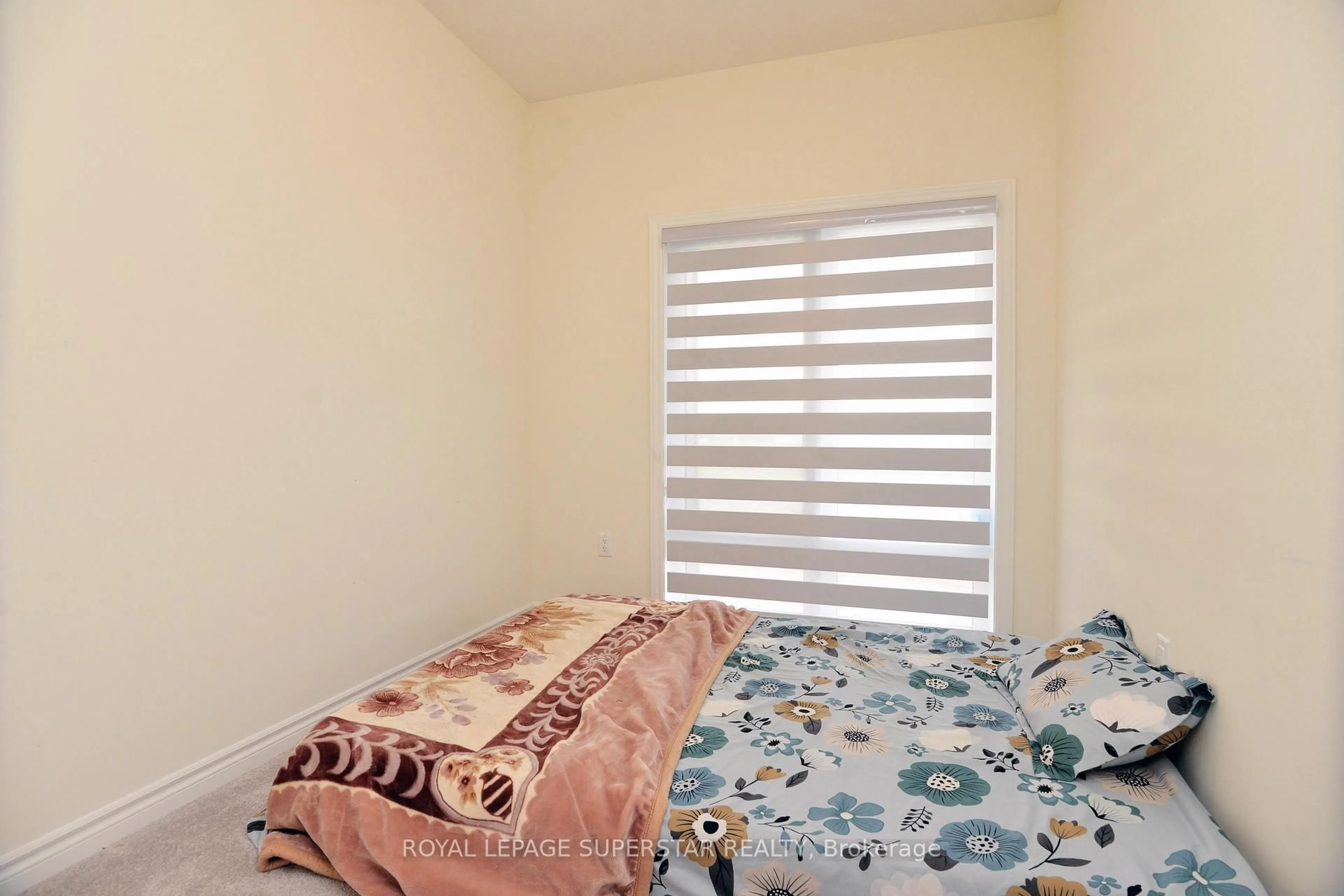 Bedroom with bed, unknown for 94 Donald Ficht Cres, Brampton Ontario L7A 5H8