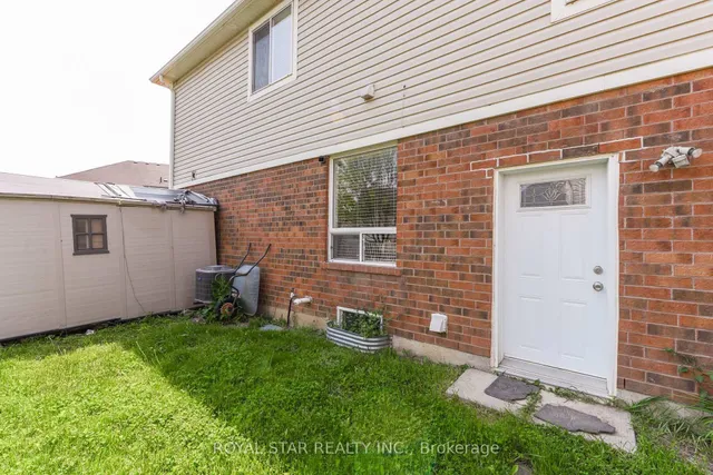 Primary image of 118 Decker Hollow Circ