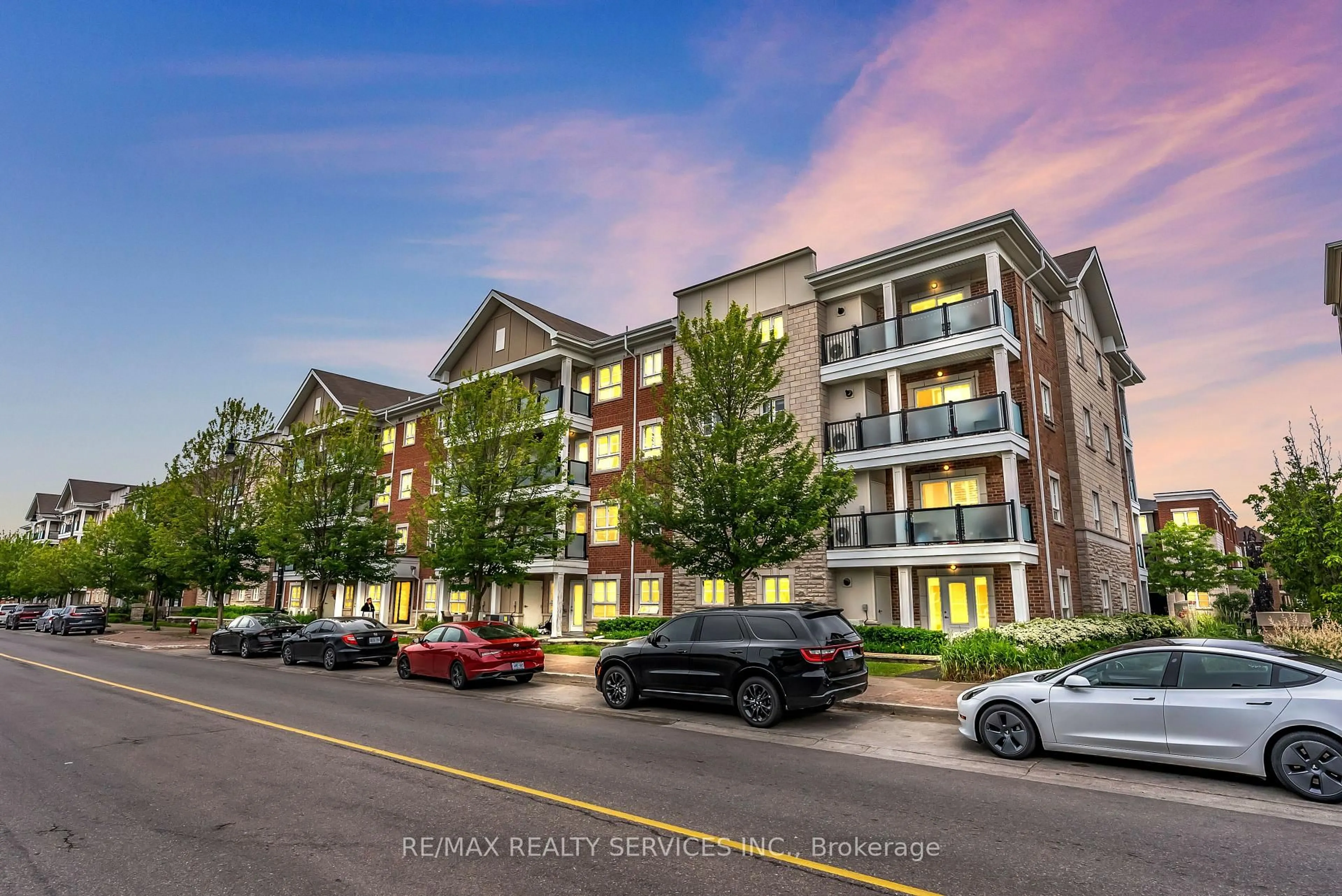 A pic from outside/outdoor area/front of a property/back of a property/a pic from drone, unknown for 60 Baycliffe Cres #104, Brampton Ontario L7A 0Z4