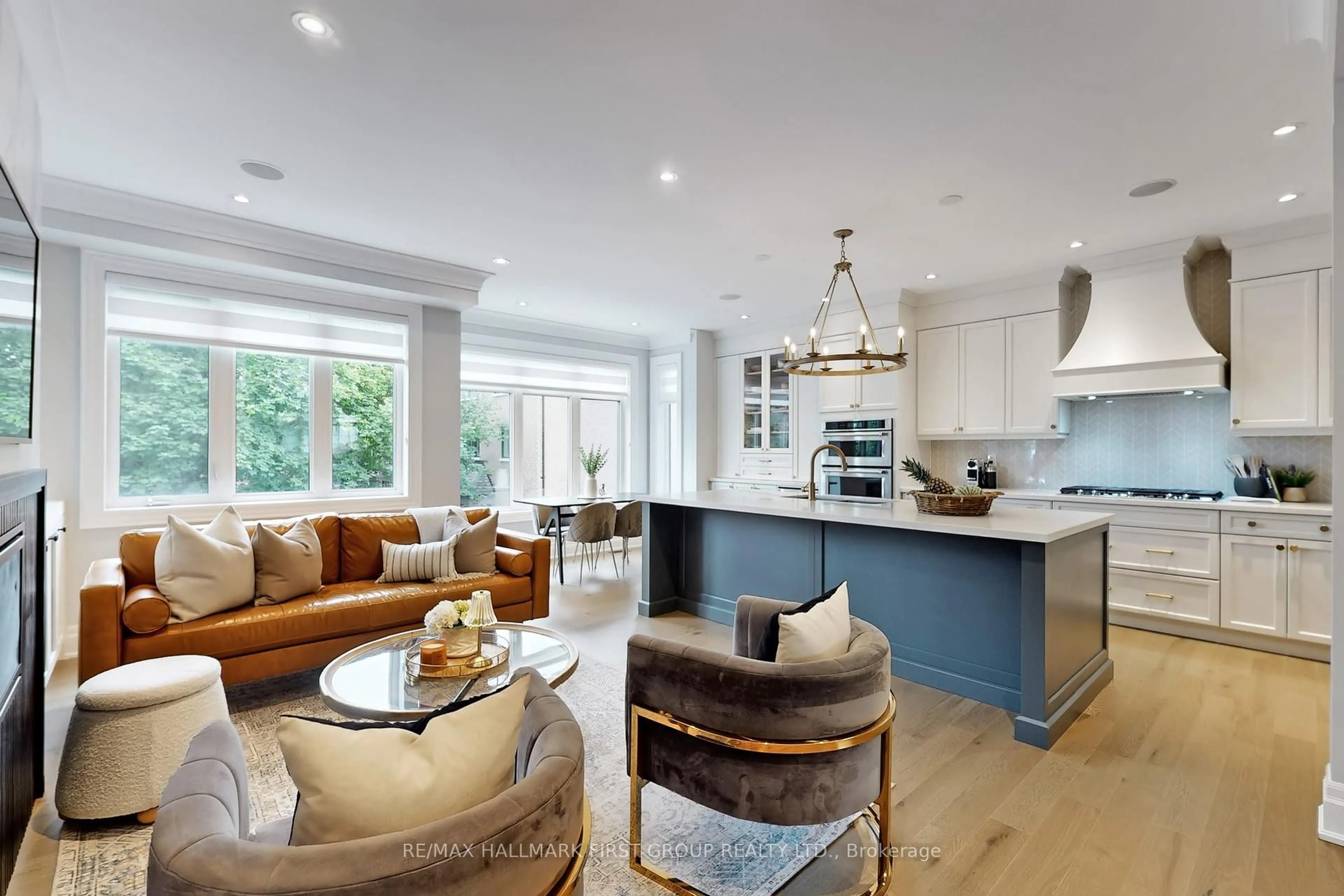 Open concept kitchen, unknown for 27 Glen Agar Dr #D, Toronto Ontario M9B 5L2