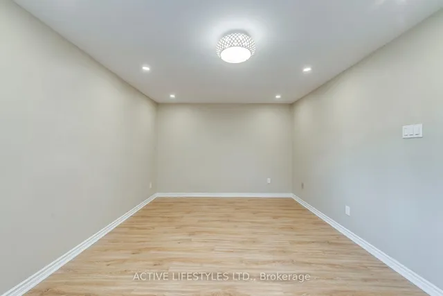 Additional property image - 2301 Derry Rd Unit 29
