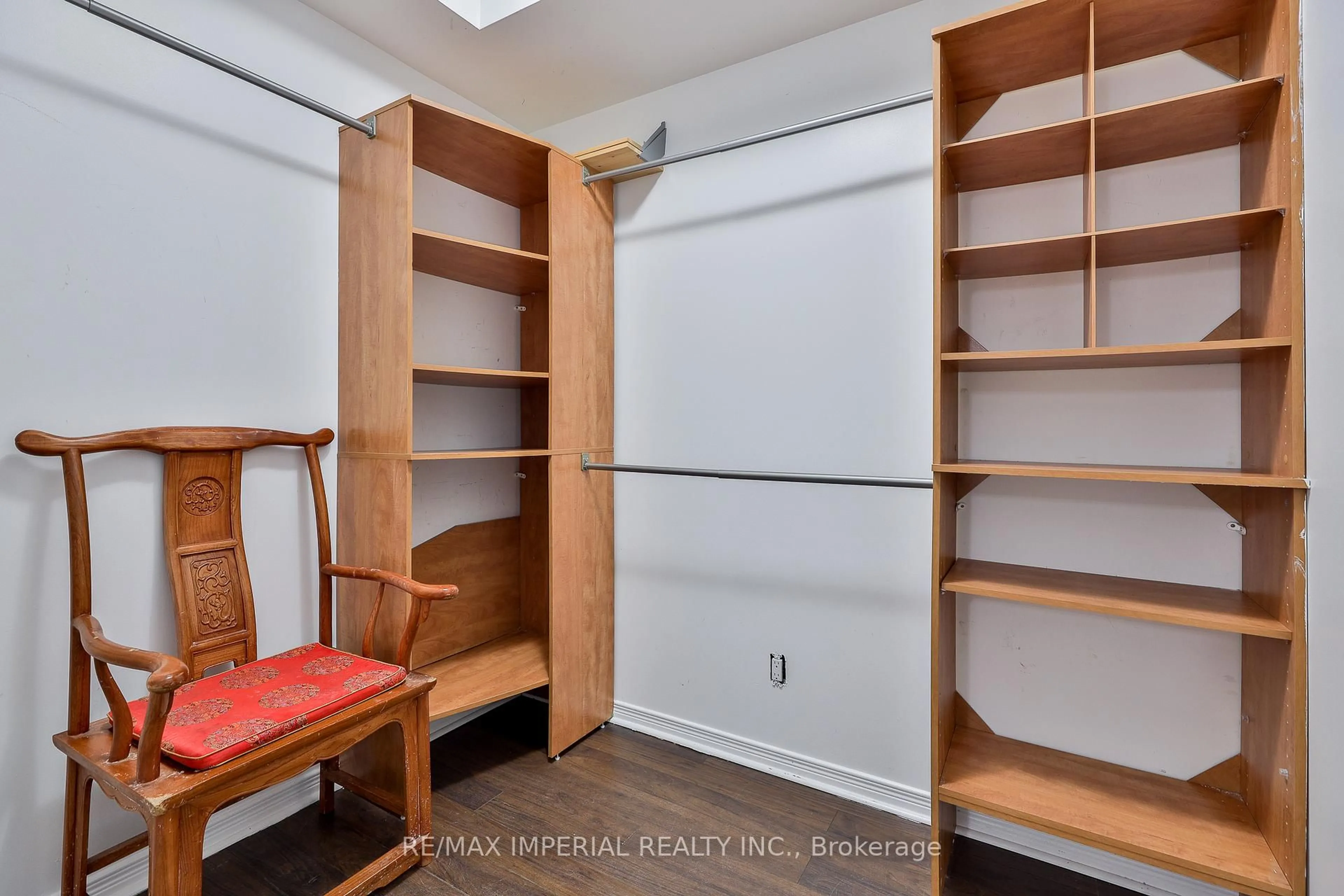 Storage room or clothes room or walk-in closet for 60 Heintzman St #2403, Toronto Ontario M6P 5A1
