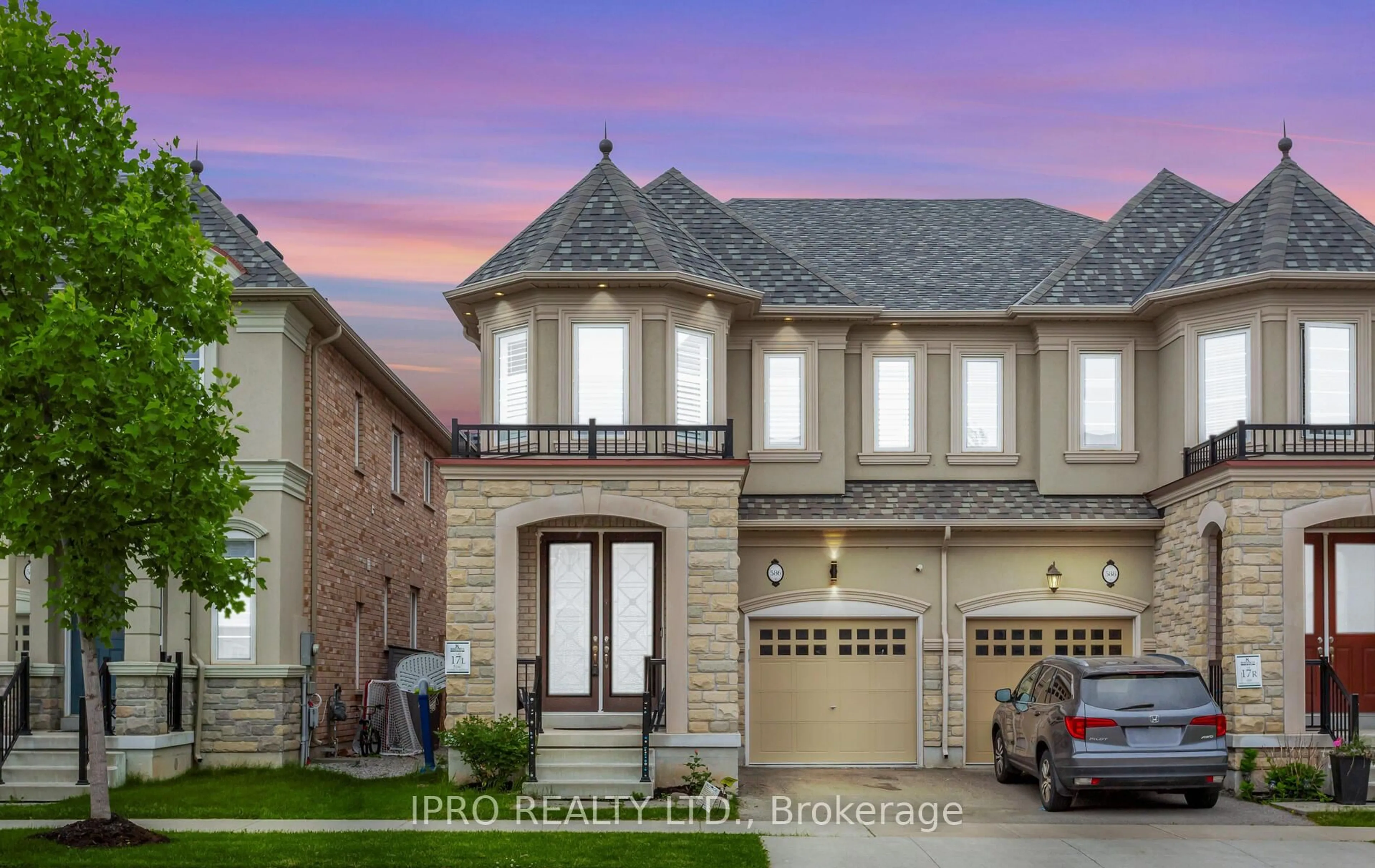 Home with brick exterior material, street for 586 Settlers Rd, Oakville Ontario L6M 1N8