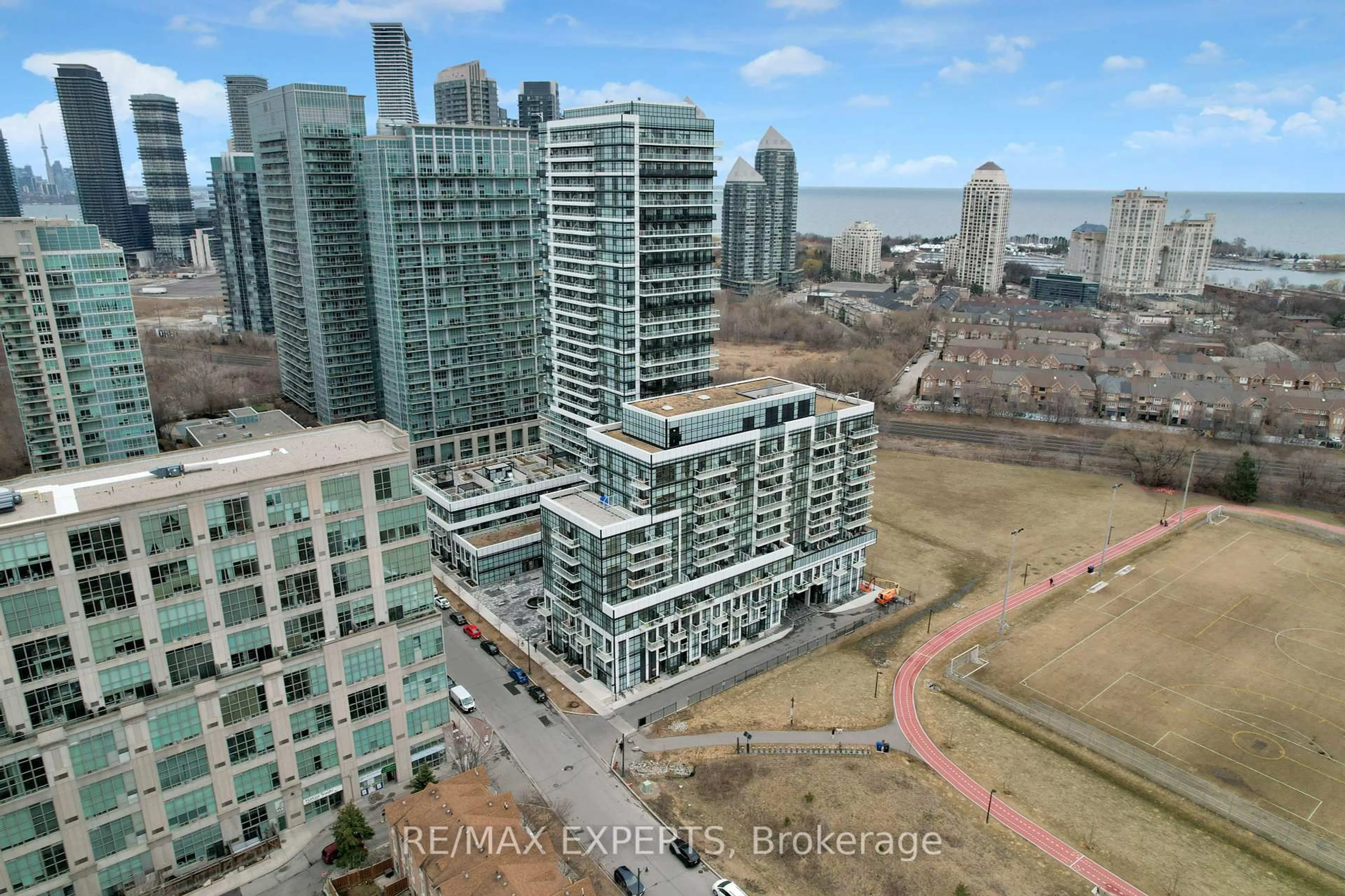 A pic from outside/outdoor area/front of a property/back of a property/a pic from drone, city buildings view from balcony for 251 Manitoba St #1504, Toronto Ontario M8Y 0C7