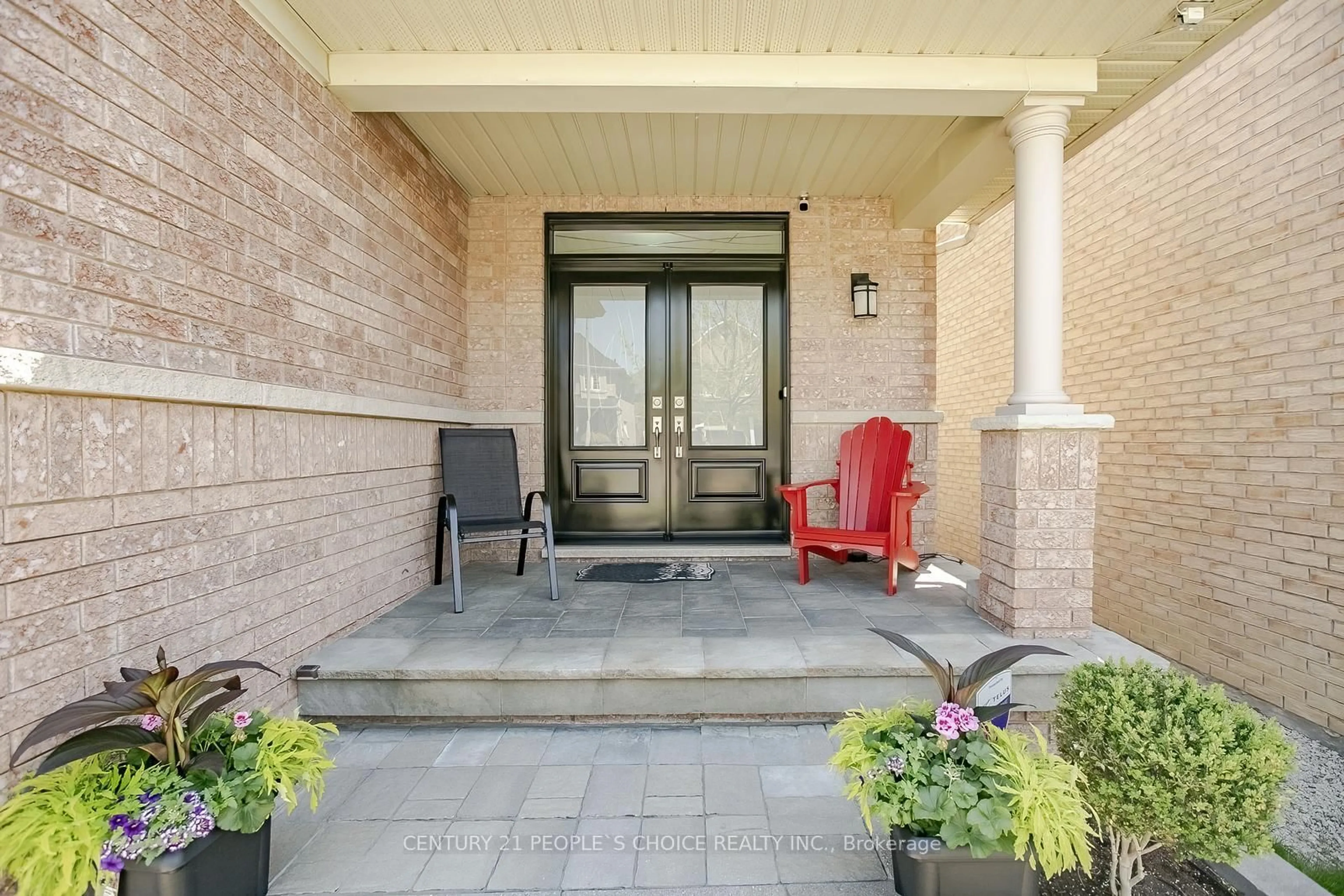 Indoor entryway for 15 Fallharvest Ave, Brampton Ontario L6Y 0P2