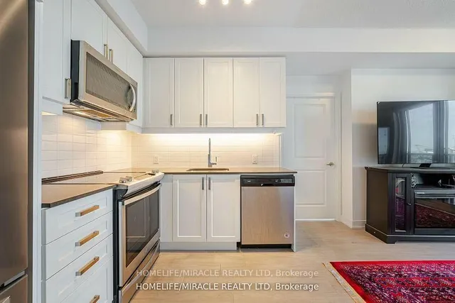 Additional property image - 8 Nahani Way Unit 3020